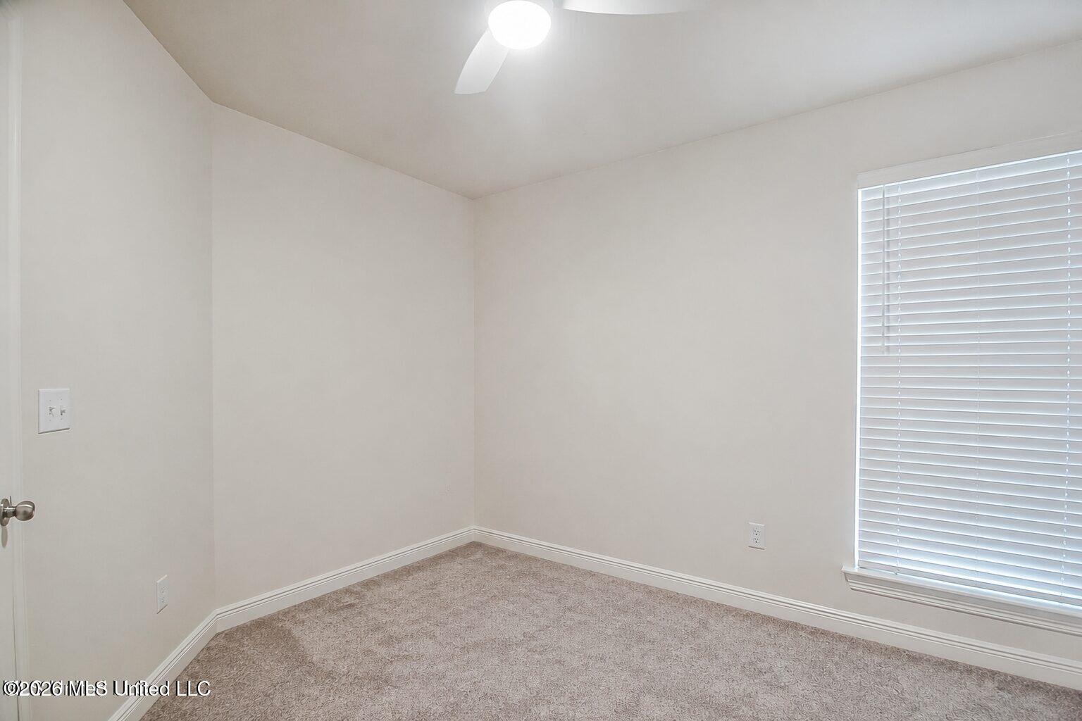 17213 Palm Ridge Drive Property Photo 16