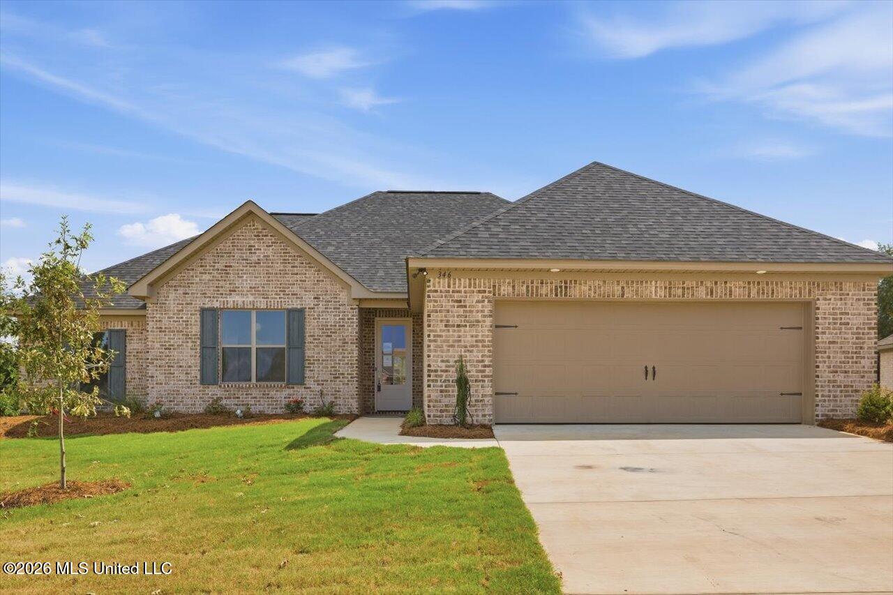 346 Brookfield Circle Property Photo 1