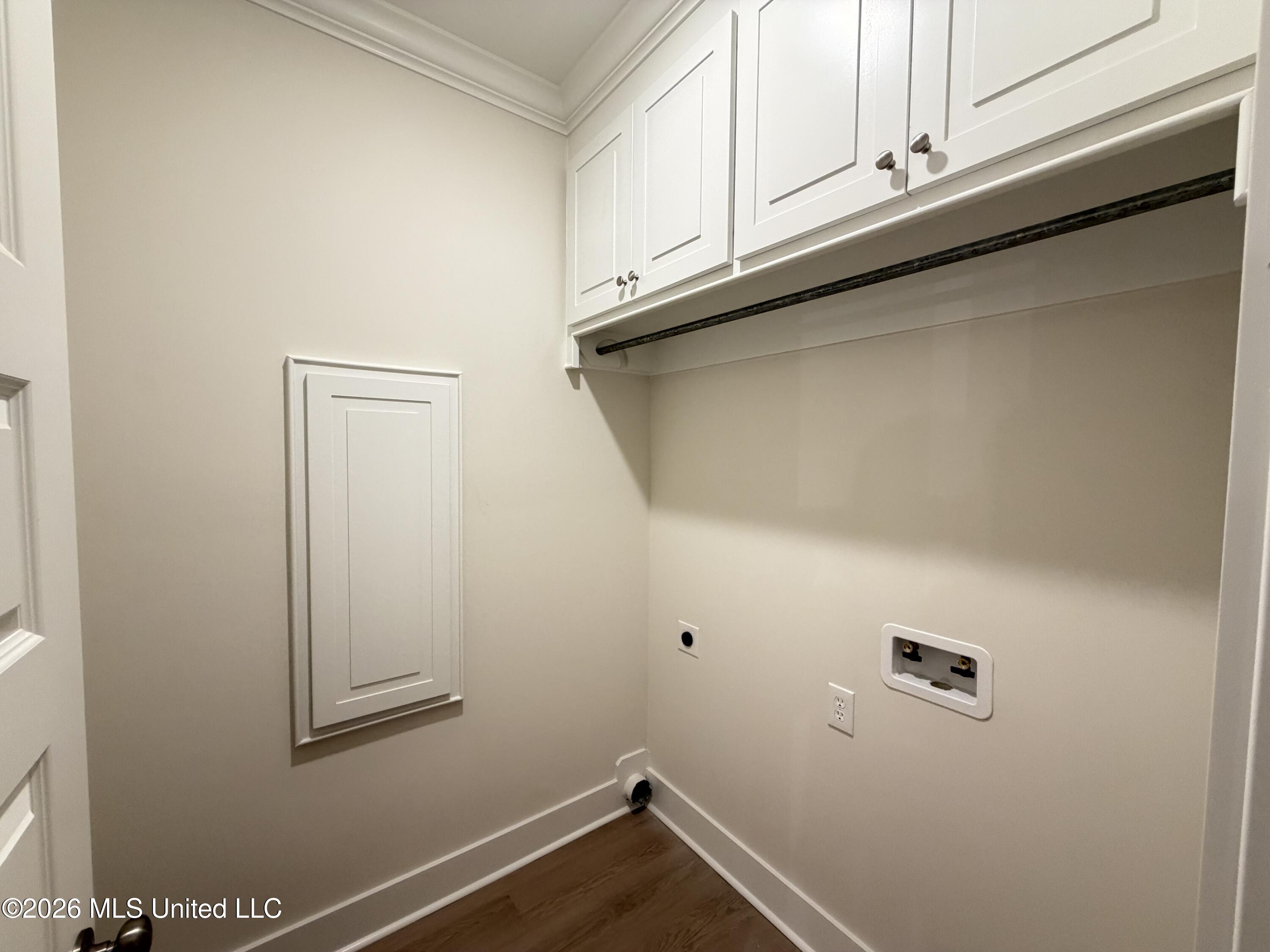 346 Brookfield Circle Property Photo 14