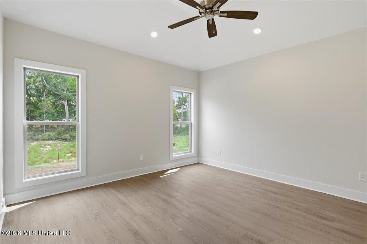 346 Brookfield Circle Property Photo 17