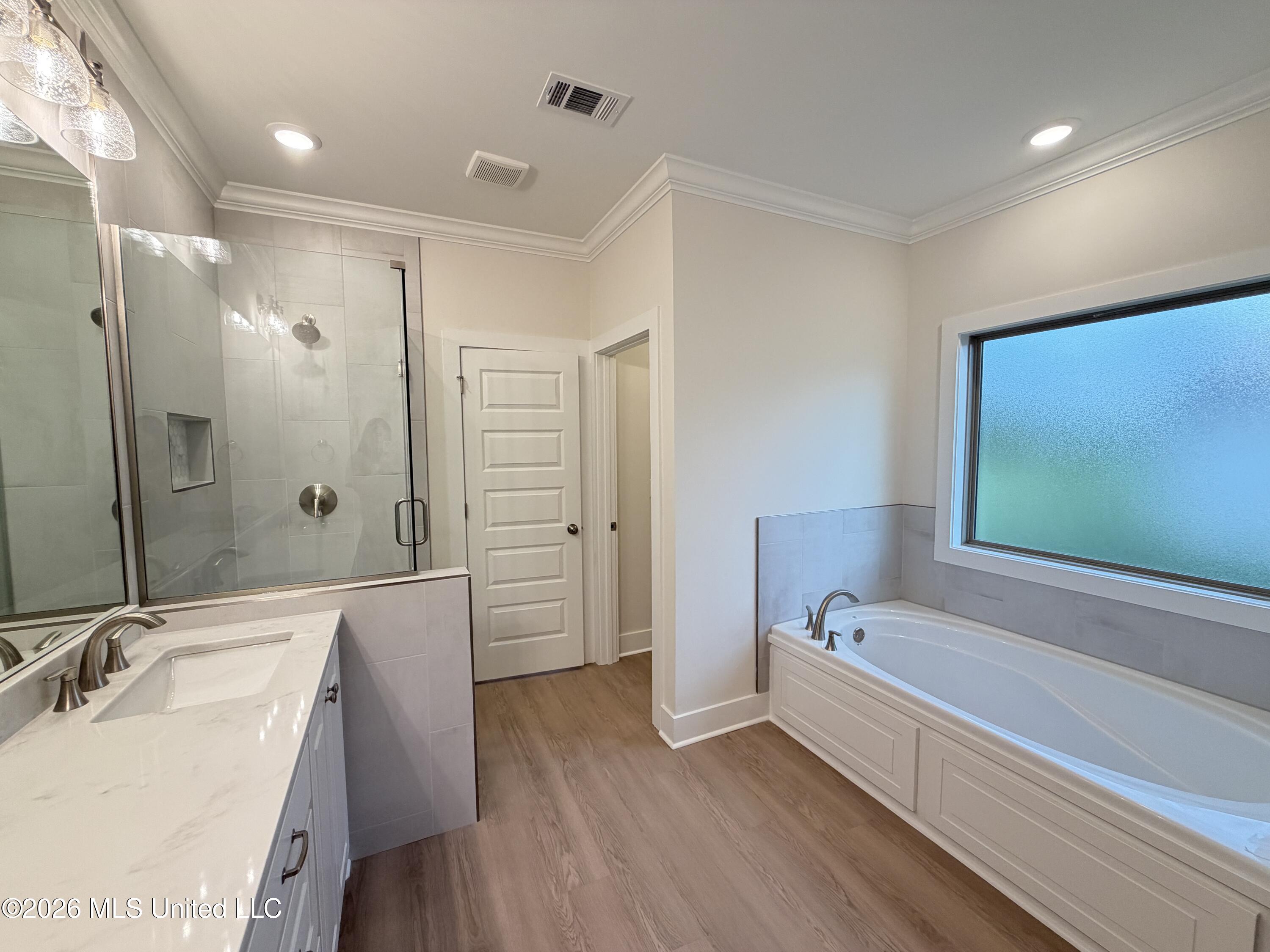 346 Brookfield Circle Property Photo 21
