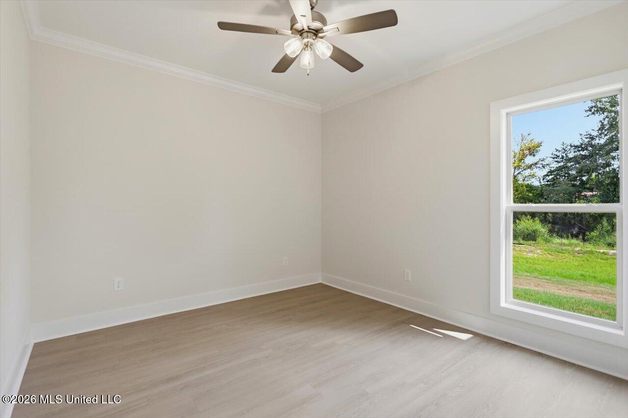 346 Brookfield Circle Property Photo 27