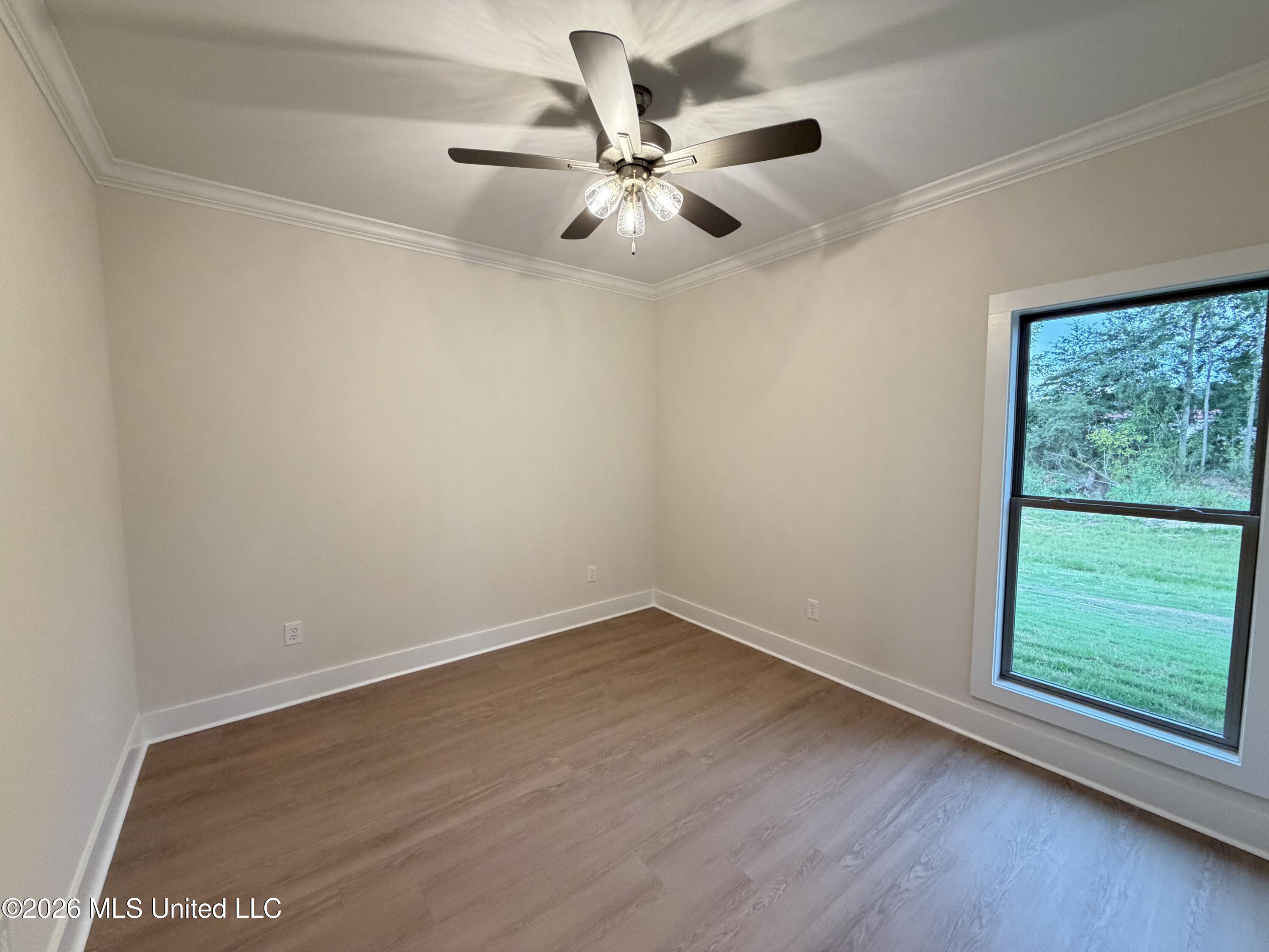 346 Brookfield Circle Property Photo 30