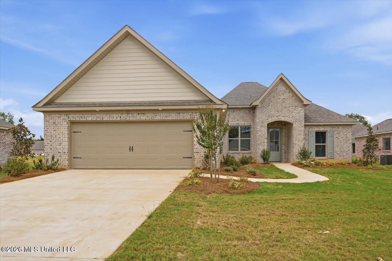 343 Brookfield Circle Property Photo 1