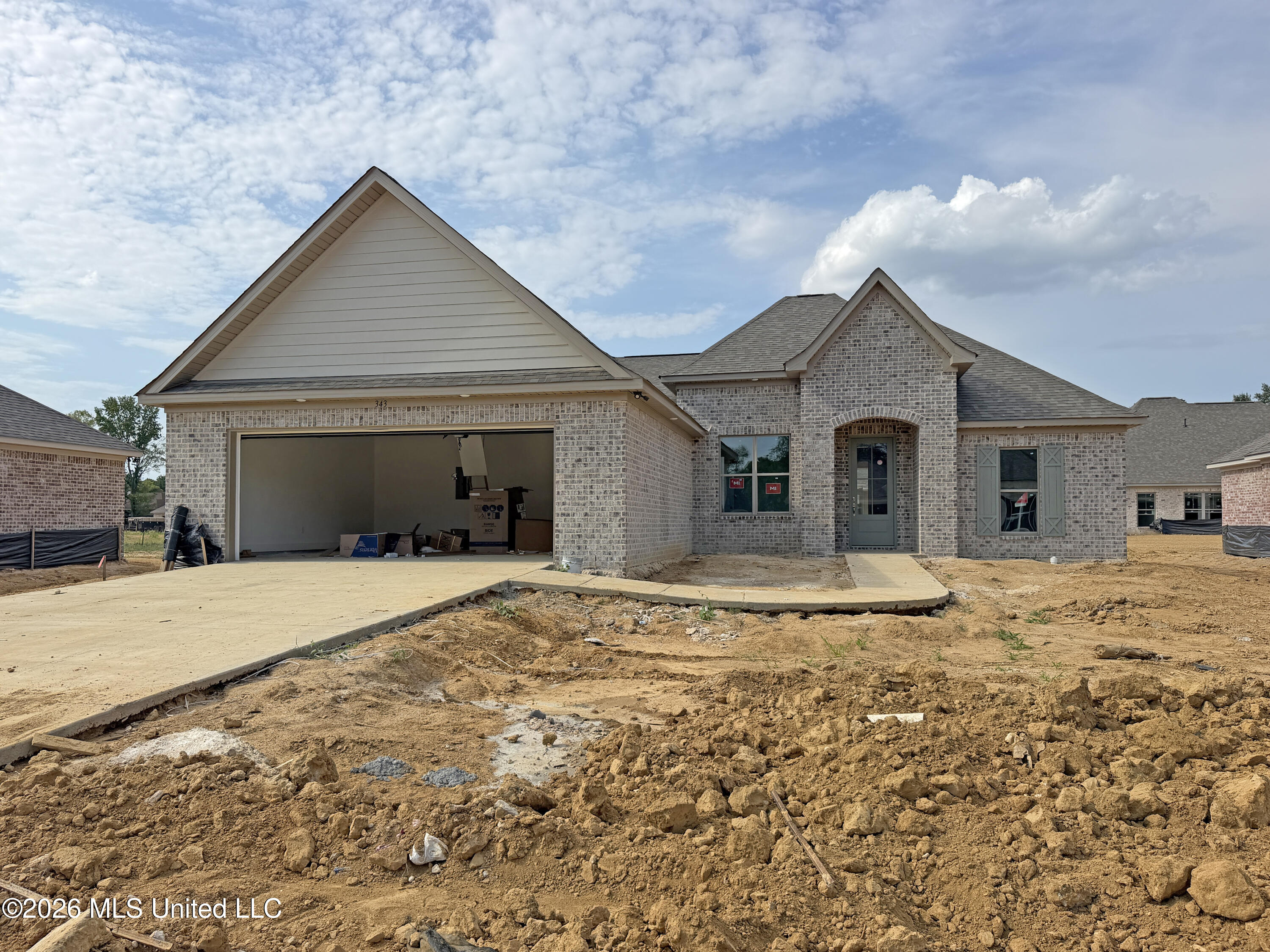 343 Brookfield Circle Property Photo 2
