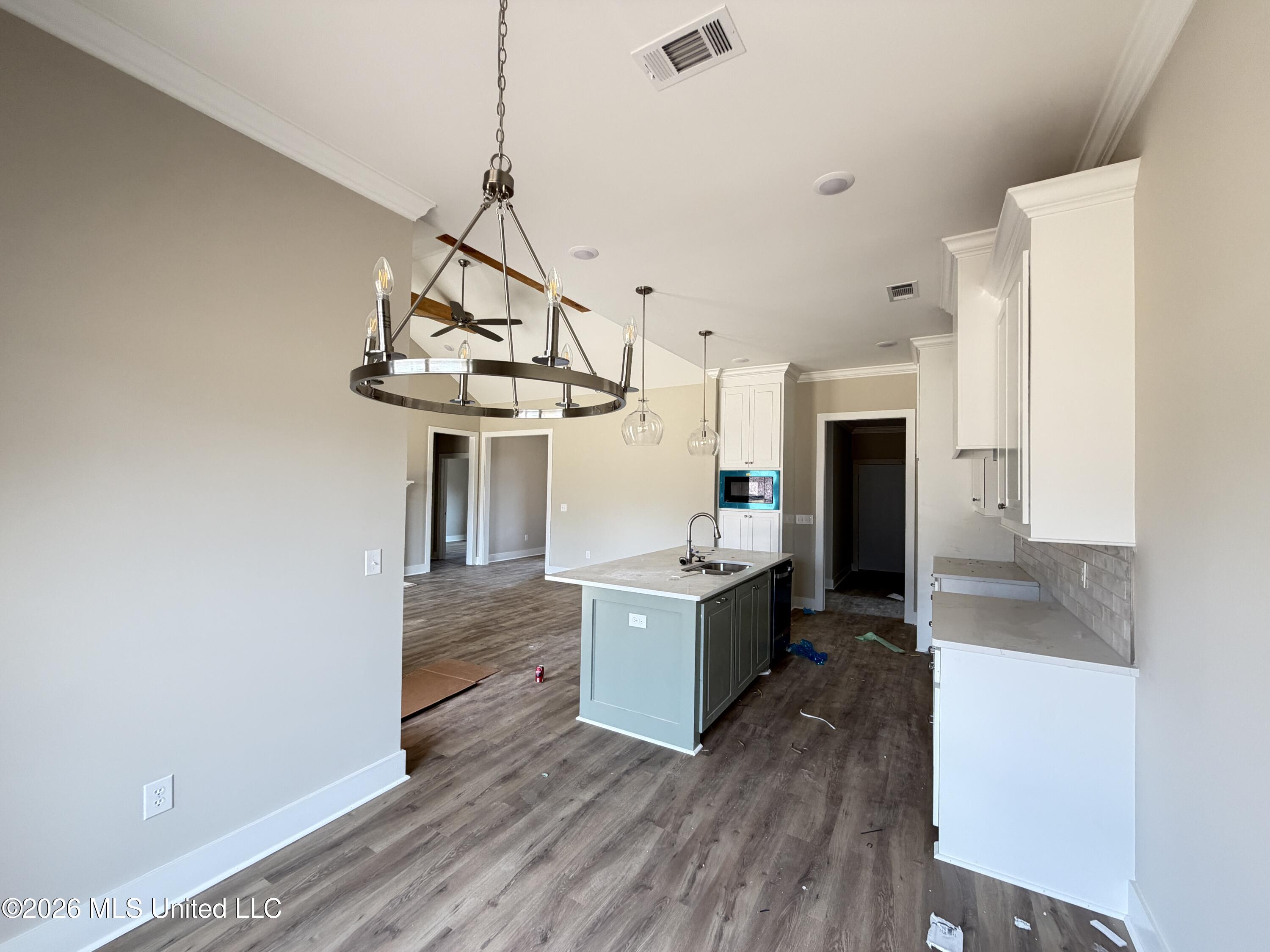 343 Brookfield Circle Property Photo 11