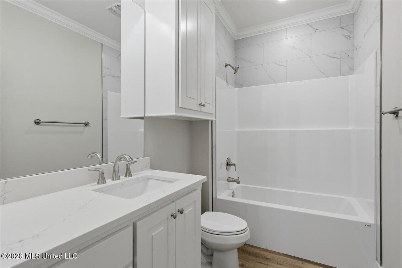 343 Brookfield Circle Property Photo 18