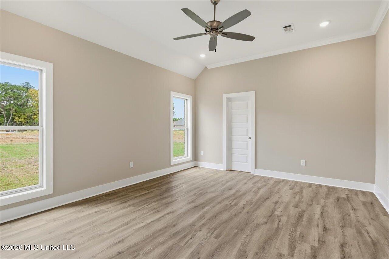343 Brookfield Circle Property Photo 19
