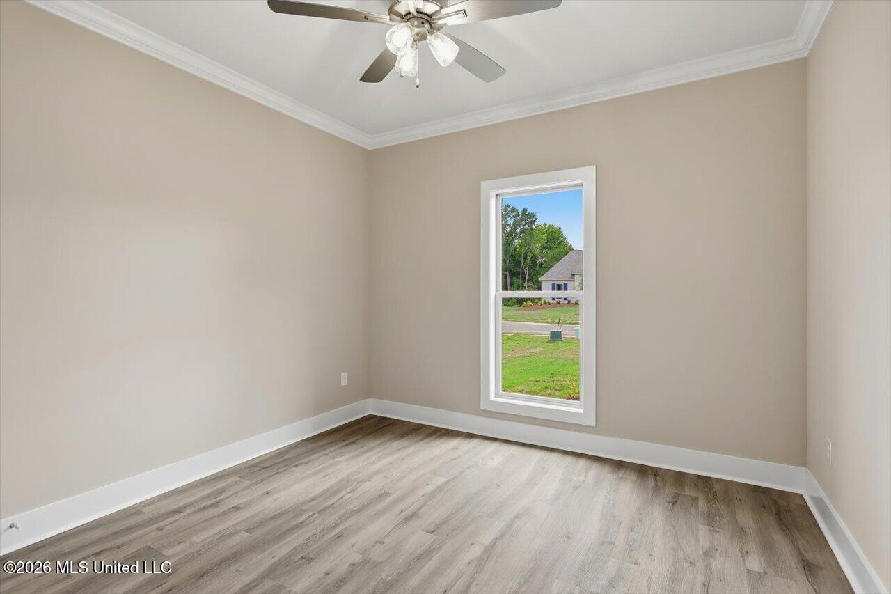 343 Brookfield Circle Property Photo 23
