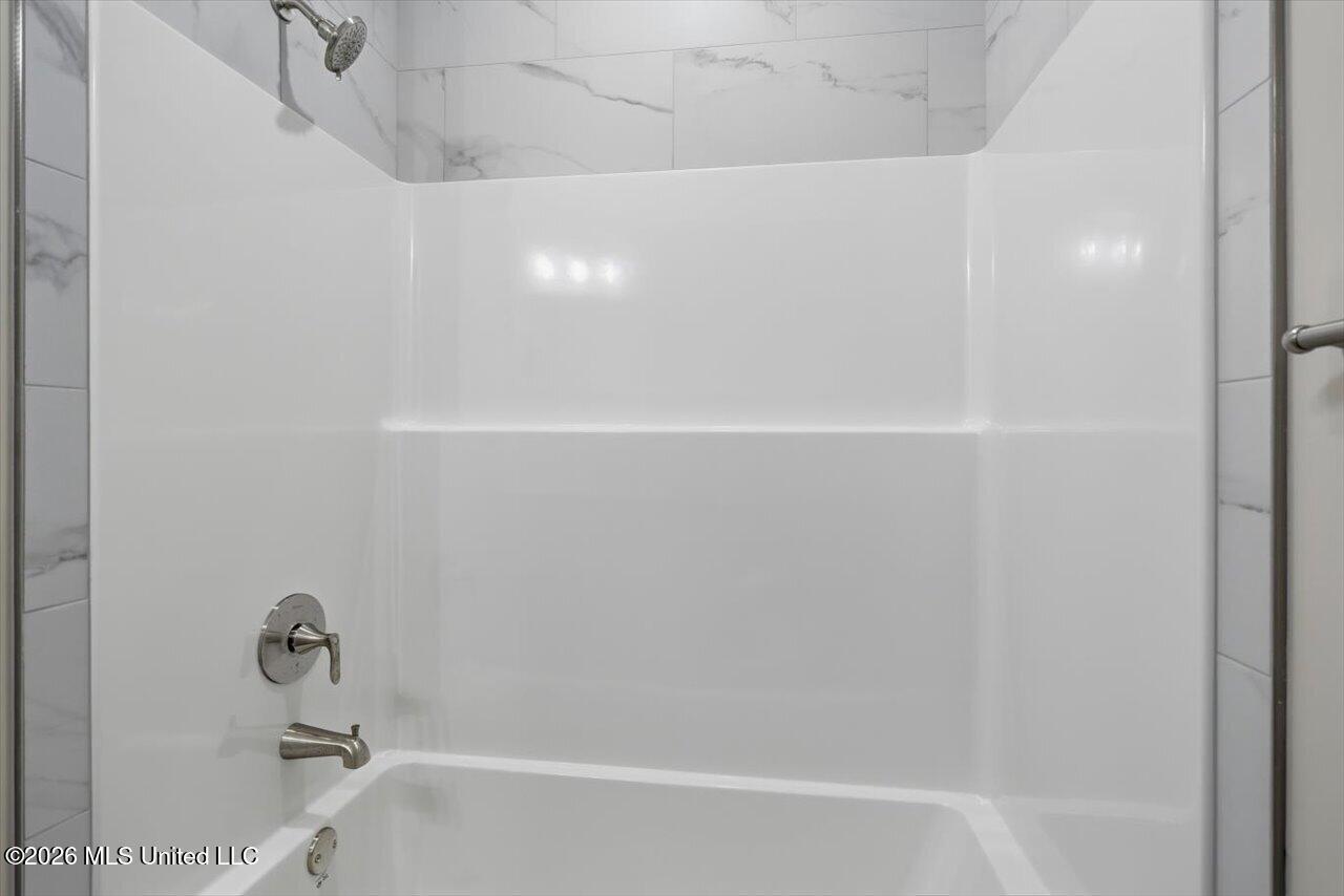 343 Brookfield Circle Property Photo 25
