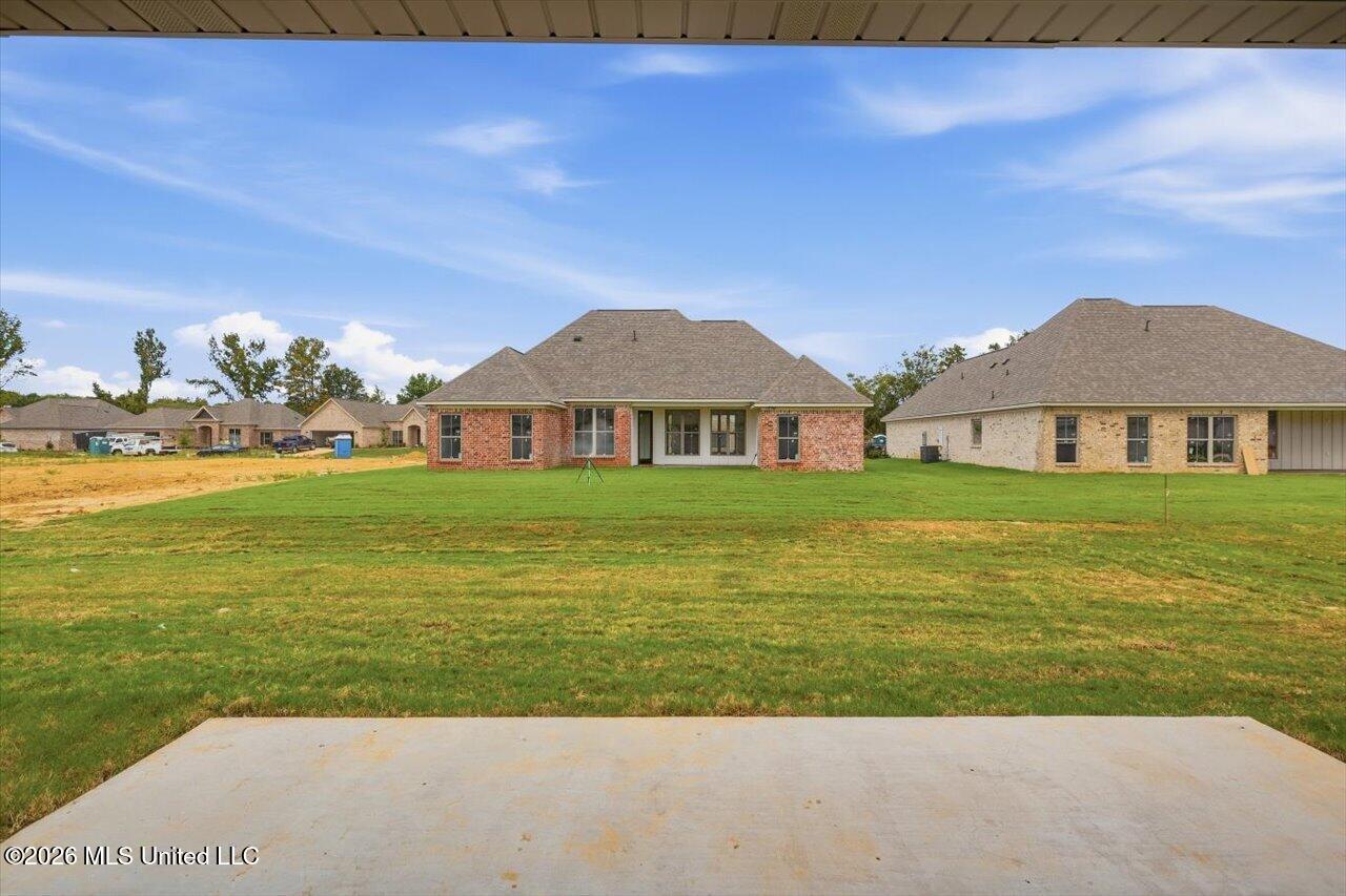 343 Brookfield Circle Property Photo 27