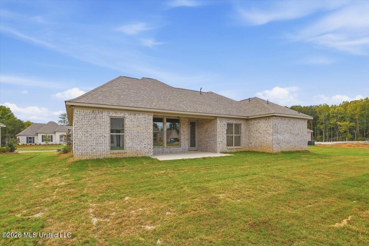 343 Brookfield Circle Property Photo 28
