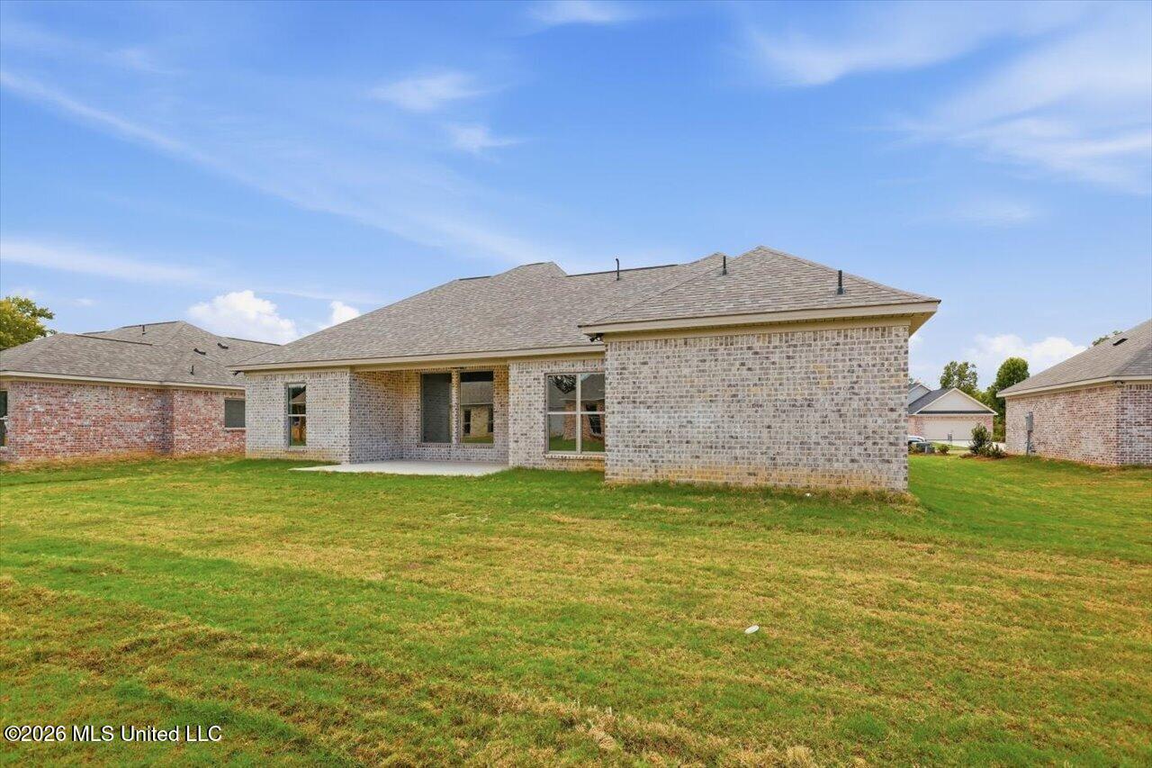 343 Brookfield Circle Property Photo 29