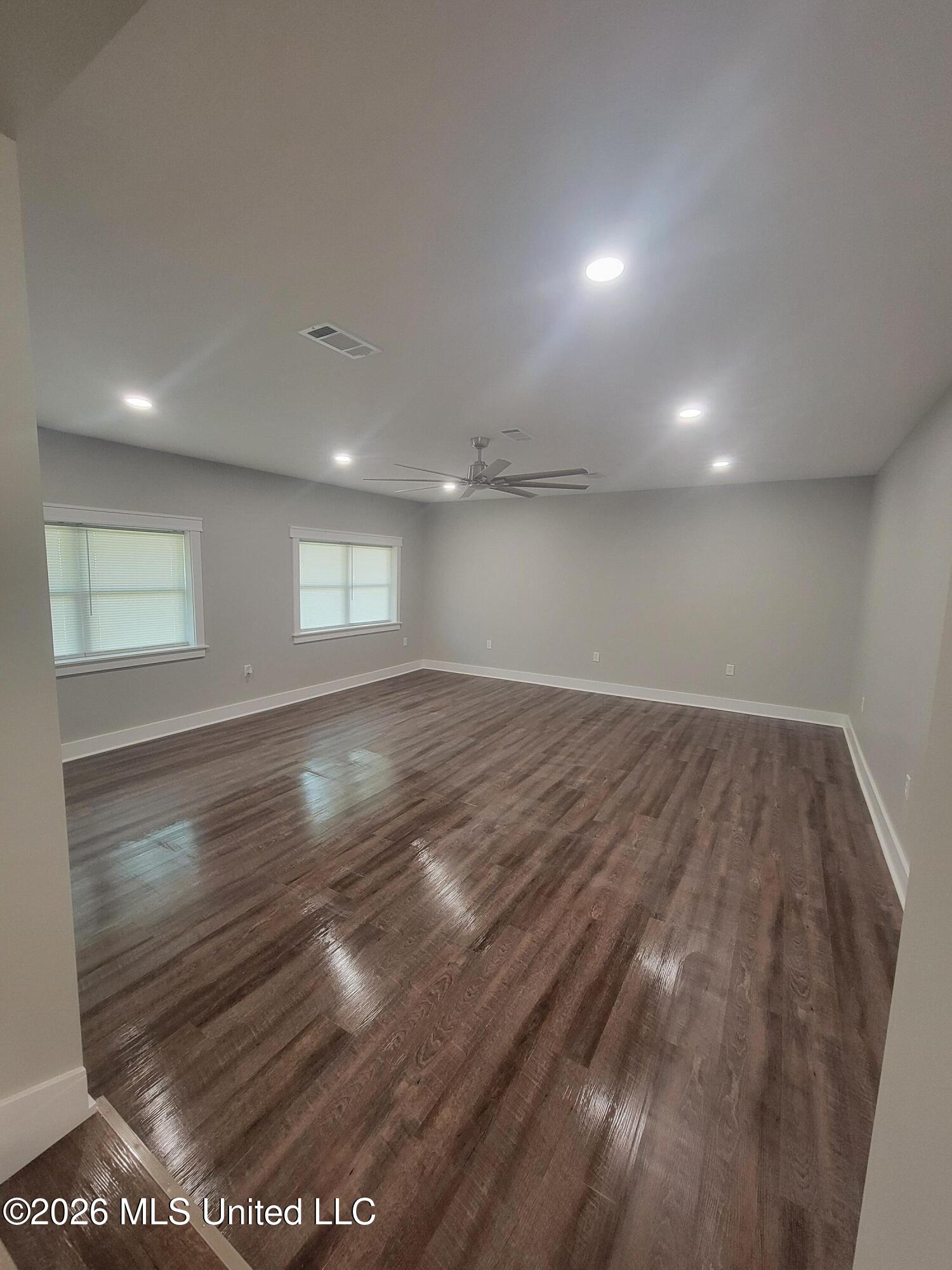 218 Salem Road Property Photo 8