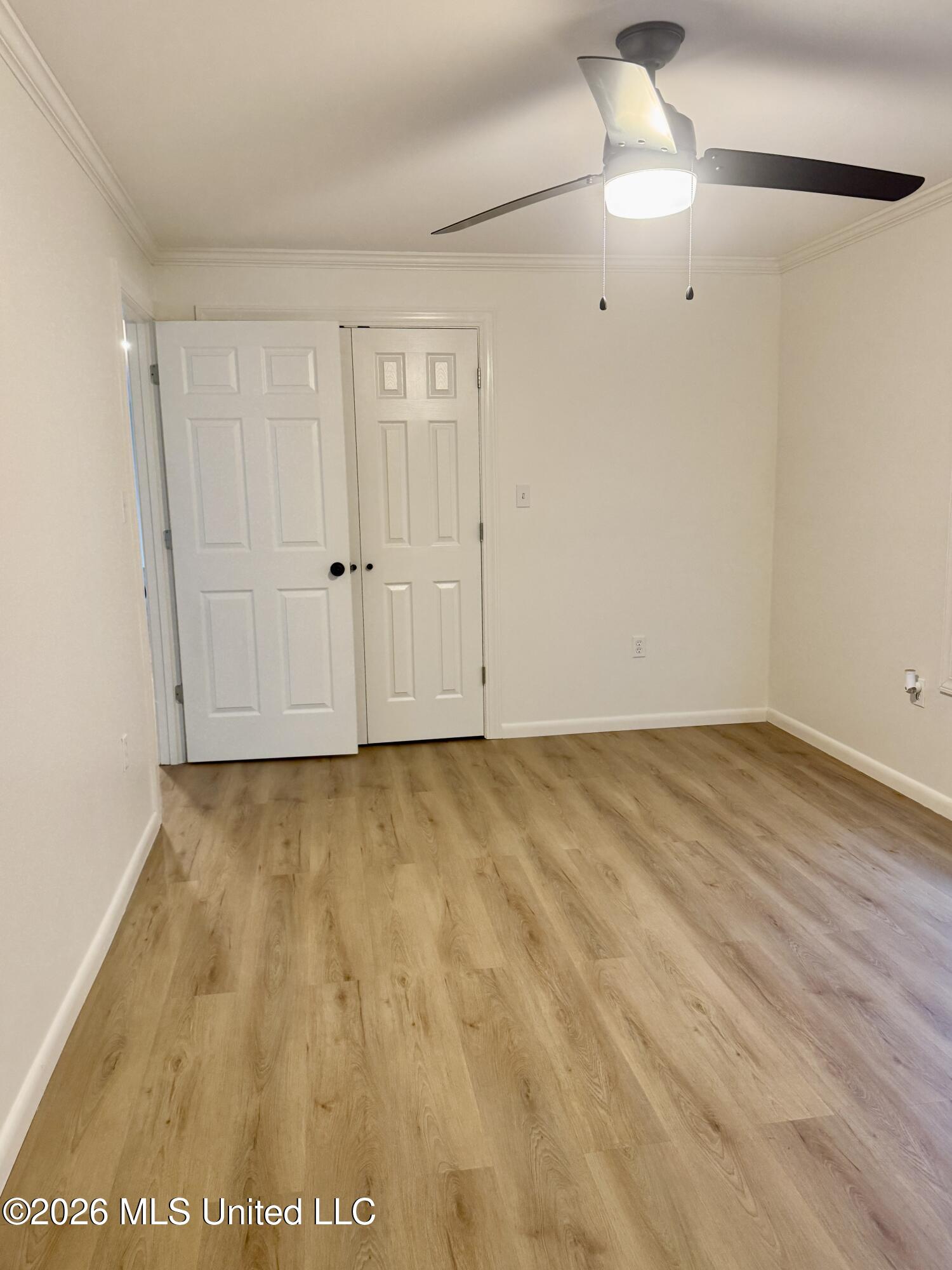 209 Crestview Drive Property Photo 32
