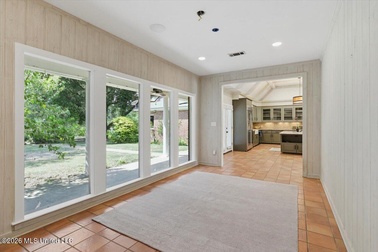 1124 Perrett Road Property Photo 24