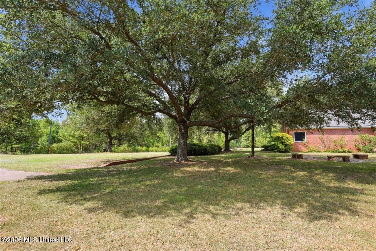 1124 Perrett Road Property Photo 43