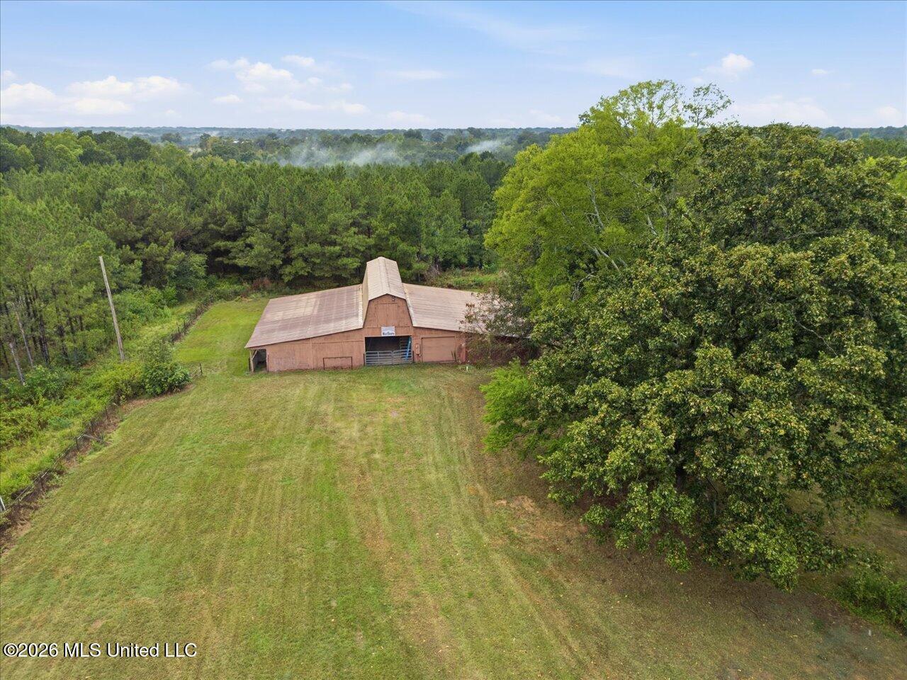 1124 Perrett Road Property Photo 59