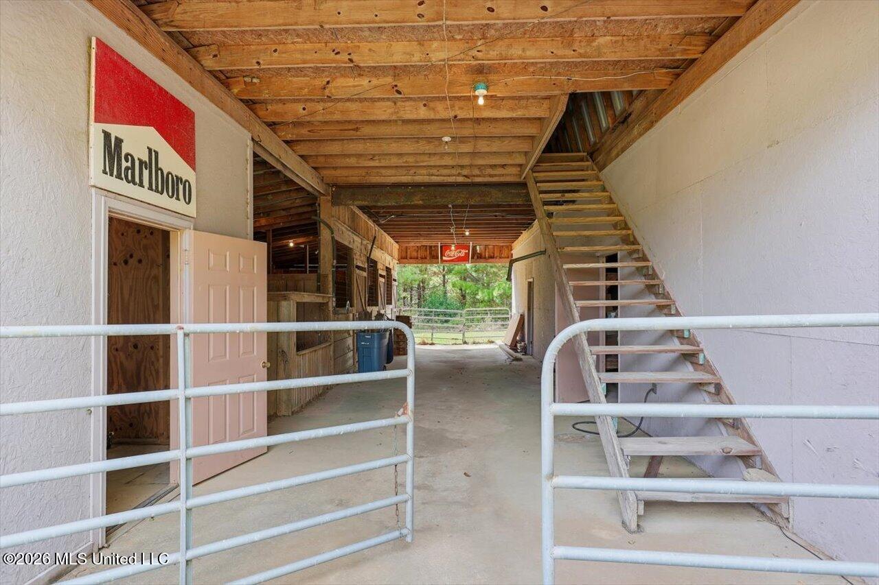 1124 Perrett Road Property Photo 66
