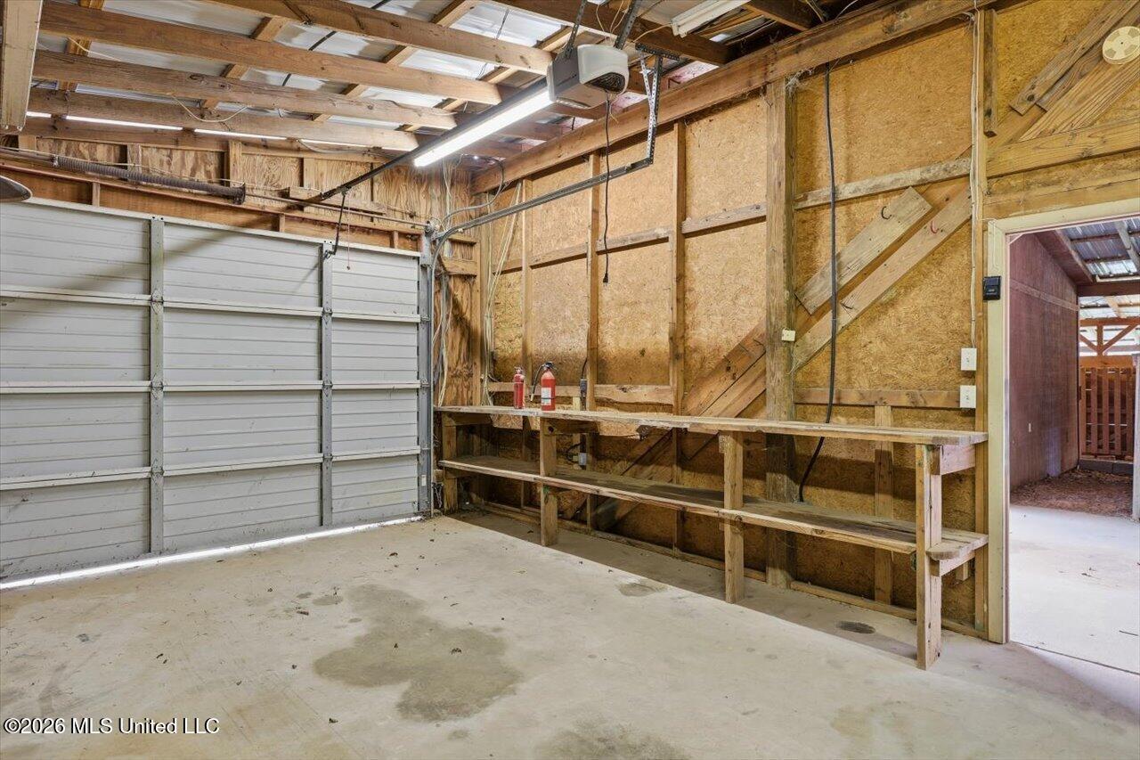 1124 Perrett Road Property Photo 71