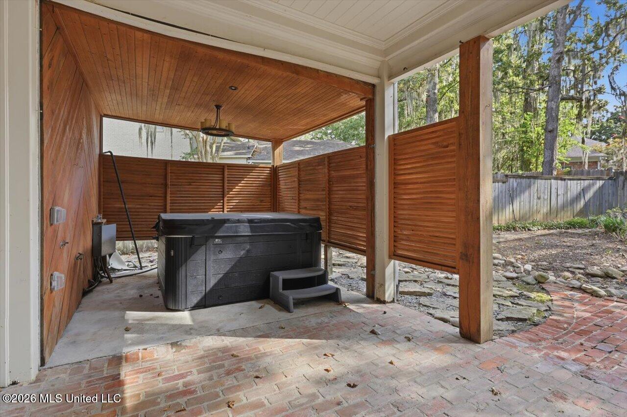 36 Moss Forest Circle Property Photo 40
