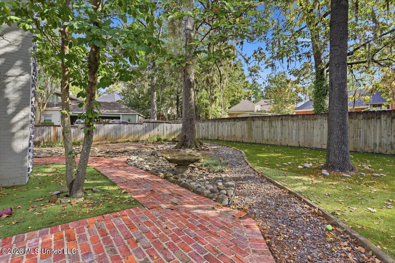36 Moss Forest Circle Property Photo 45