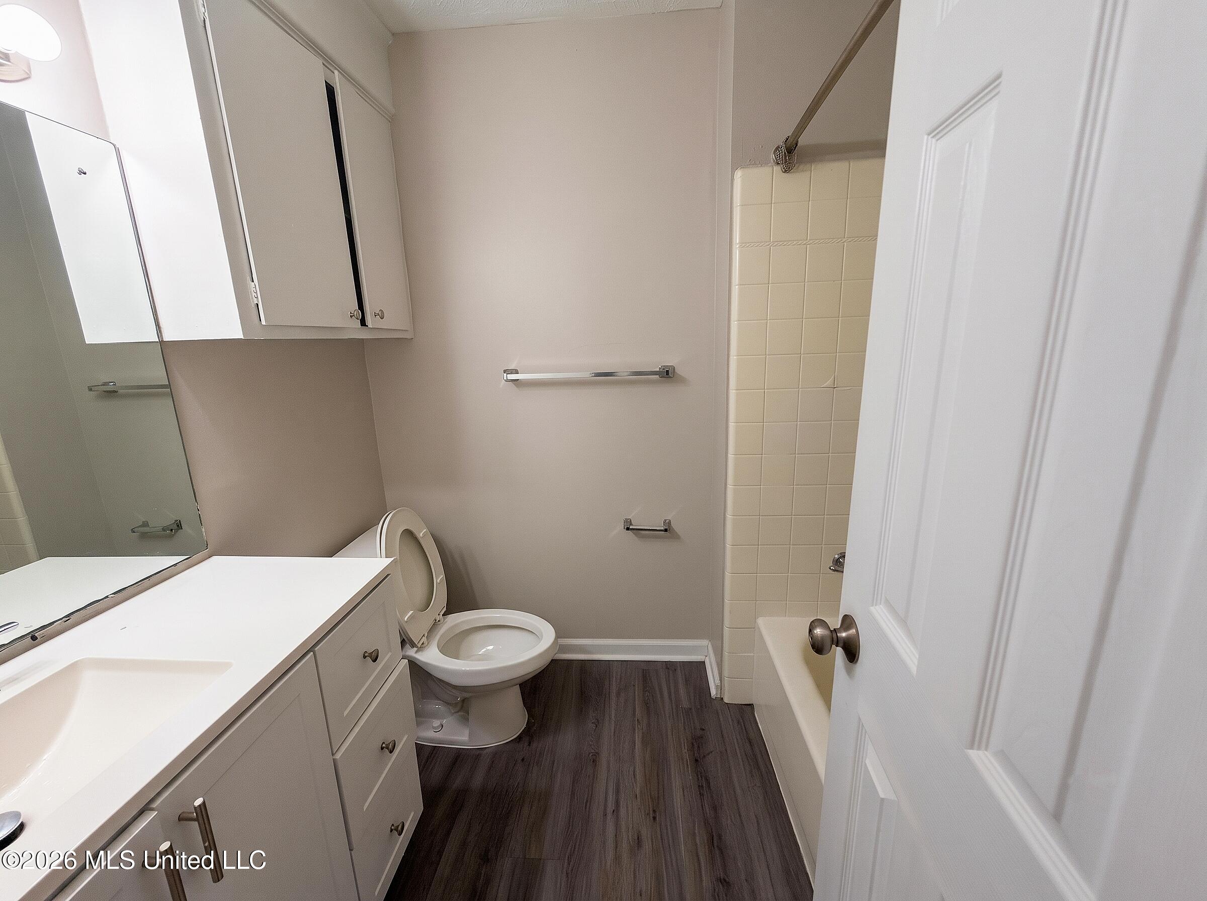 5812 Cypress Trail Property Photo 8