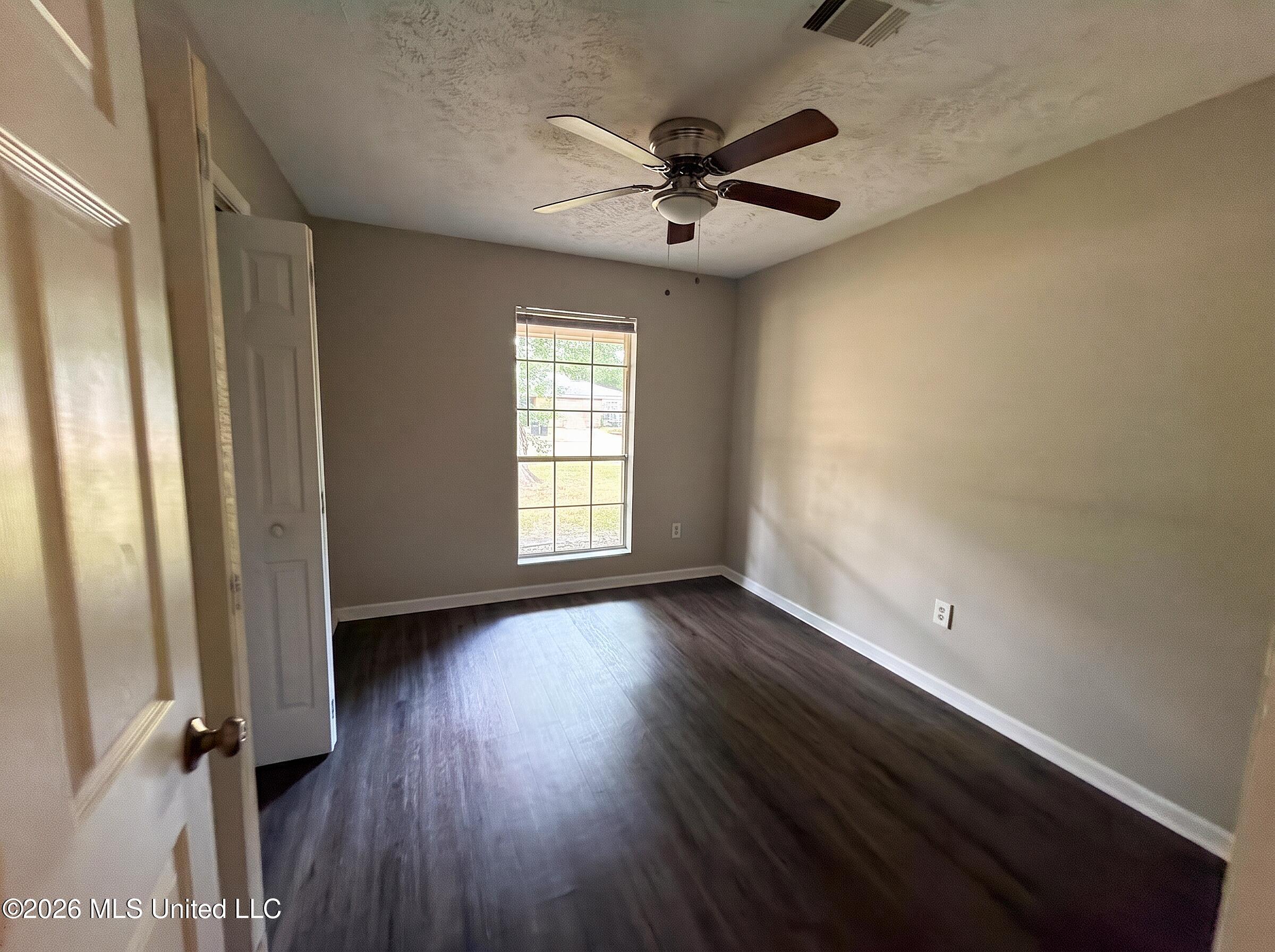 5812 Cypress Trail Property Photo 10