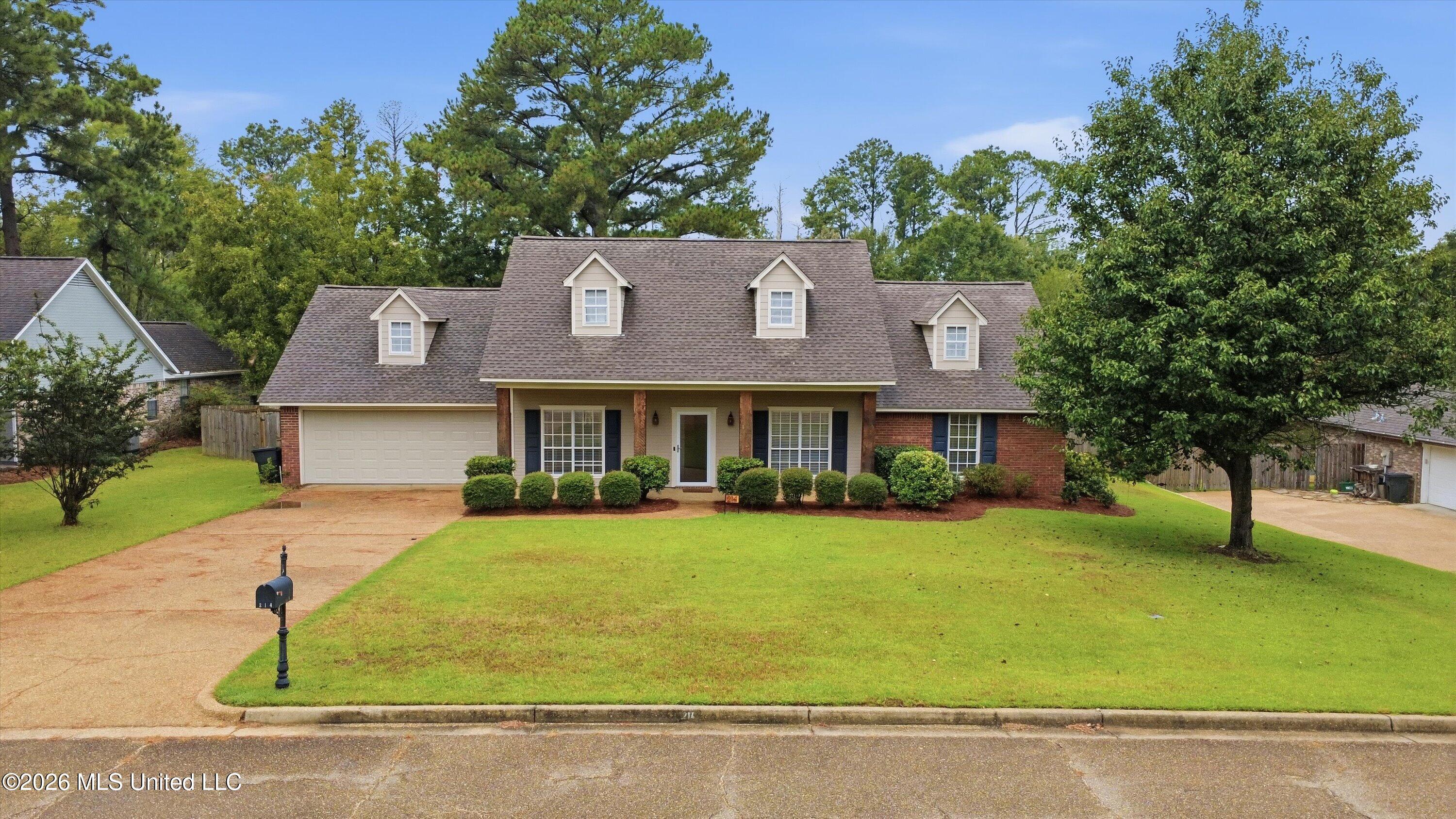 214 Indian Pines Lane Property Photo 4