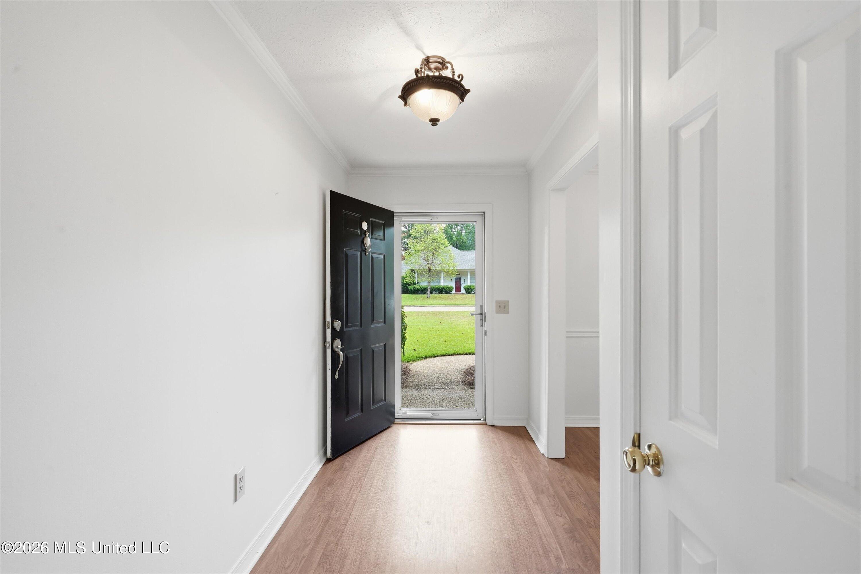 214 Indian Pines Lane Property Photo 6
