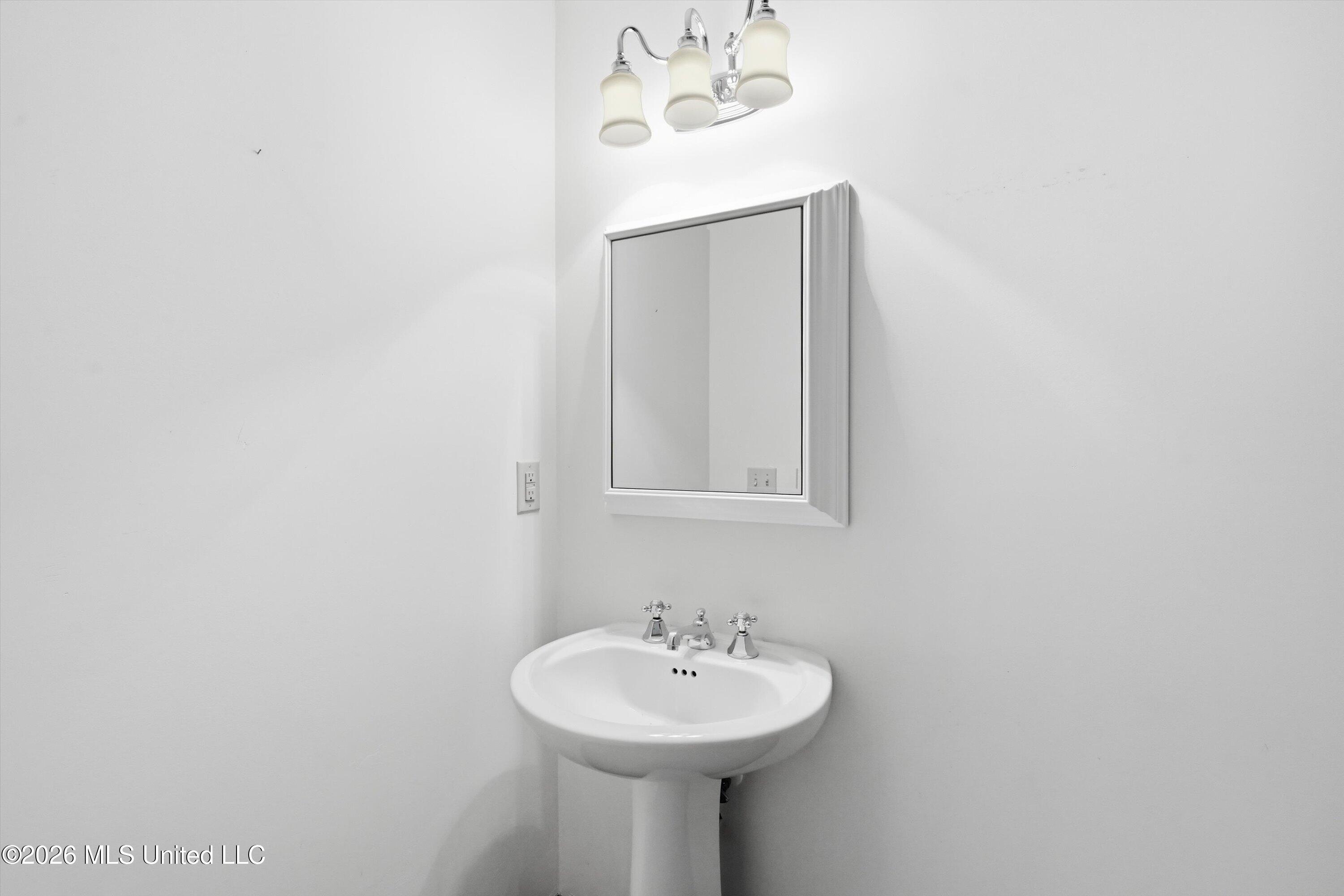 214 Indian Pines Lane Property Photo 29