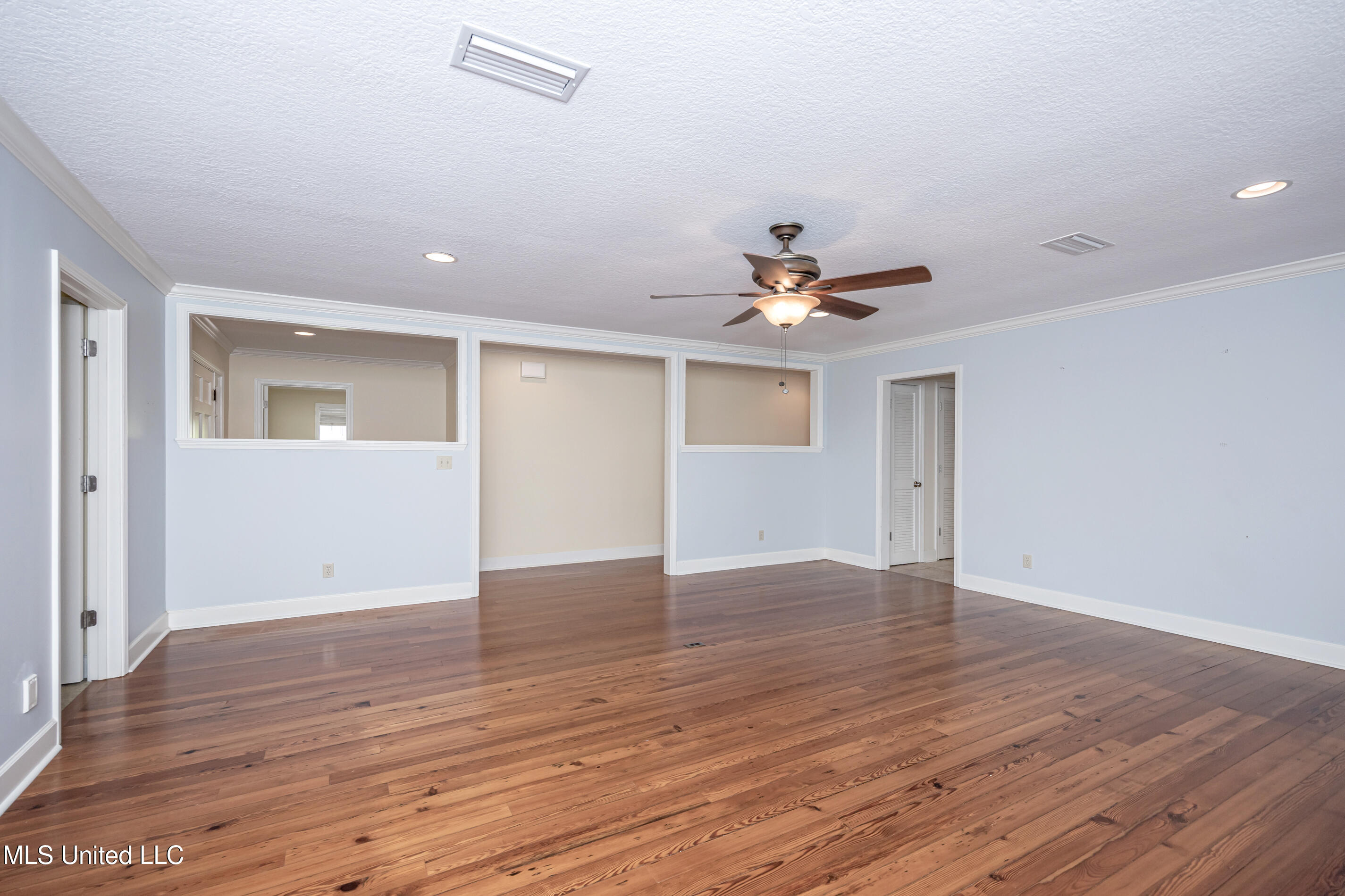 416 Jackson Avenue Property Photo 23