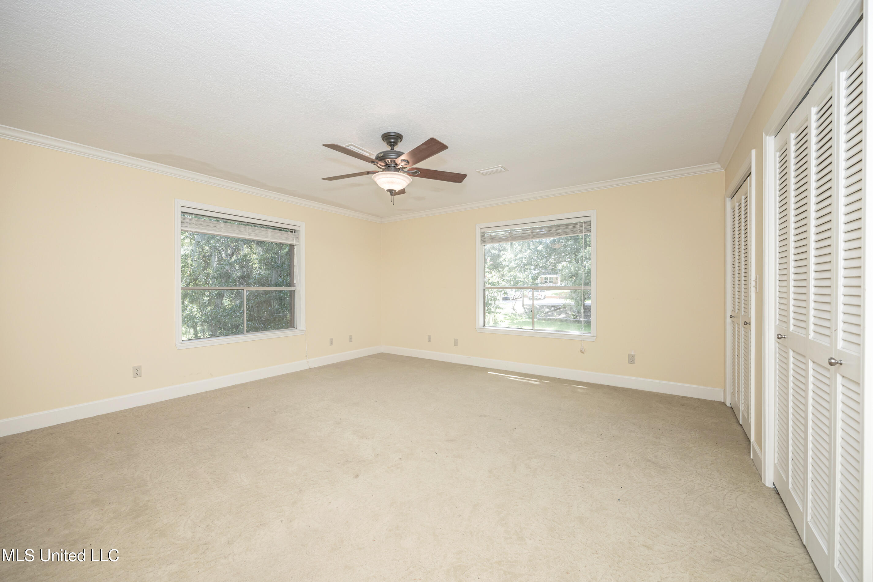 416 Jackson Avenue Property Photo 37