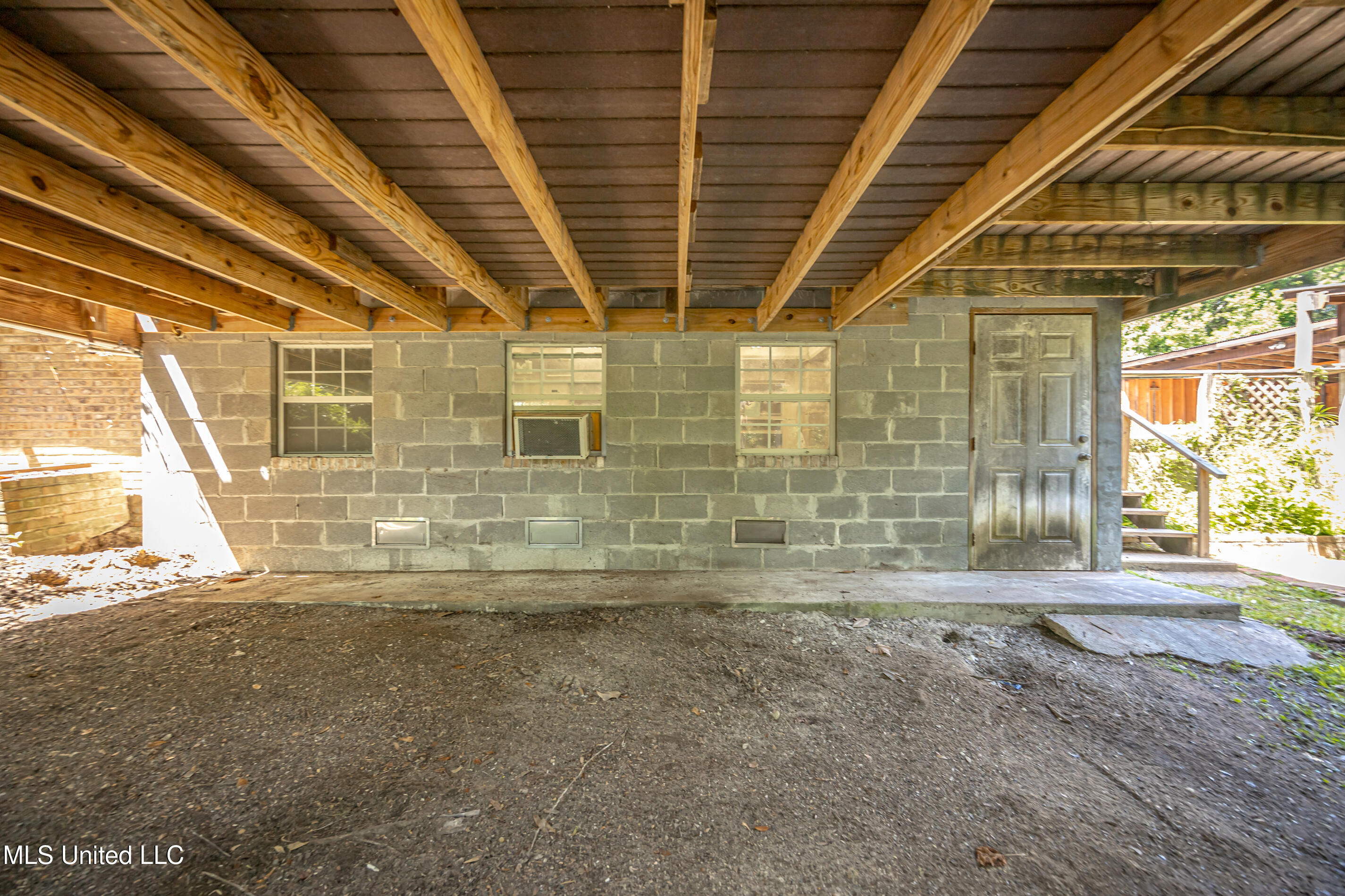 416 Jackson Avenue Property Photo 78
