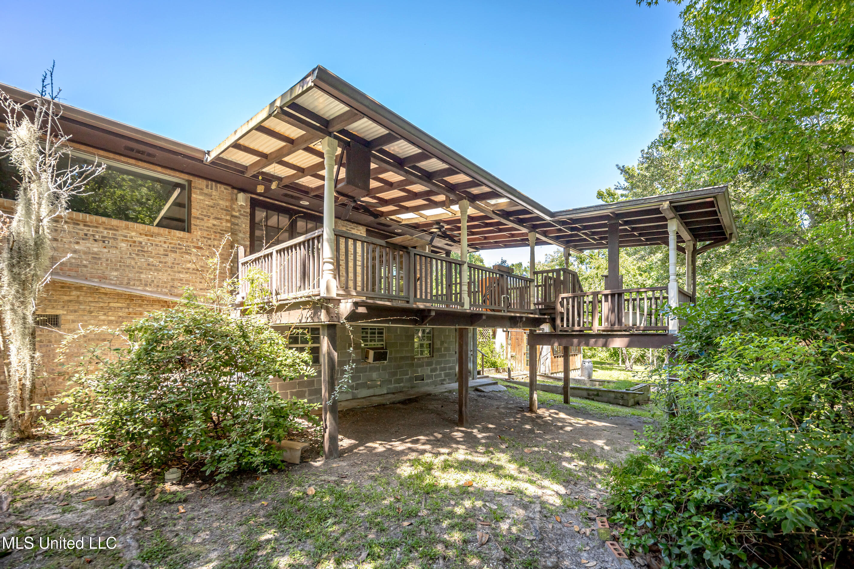 416 Jackson Avenue Property Photo 84