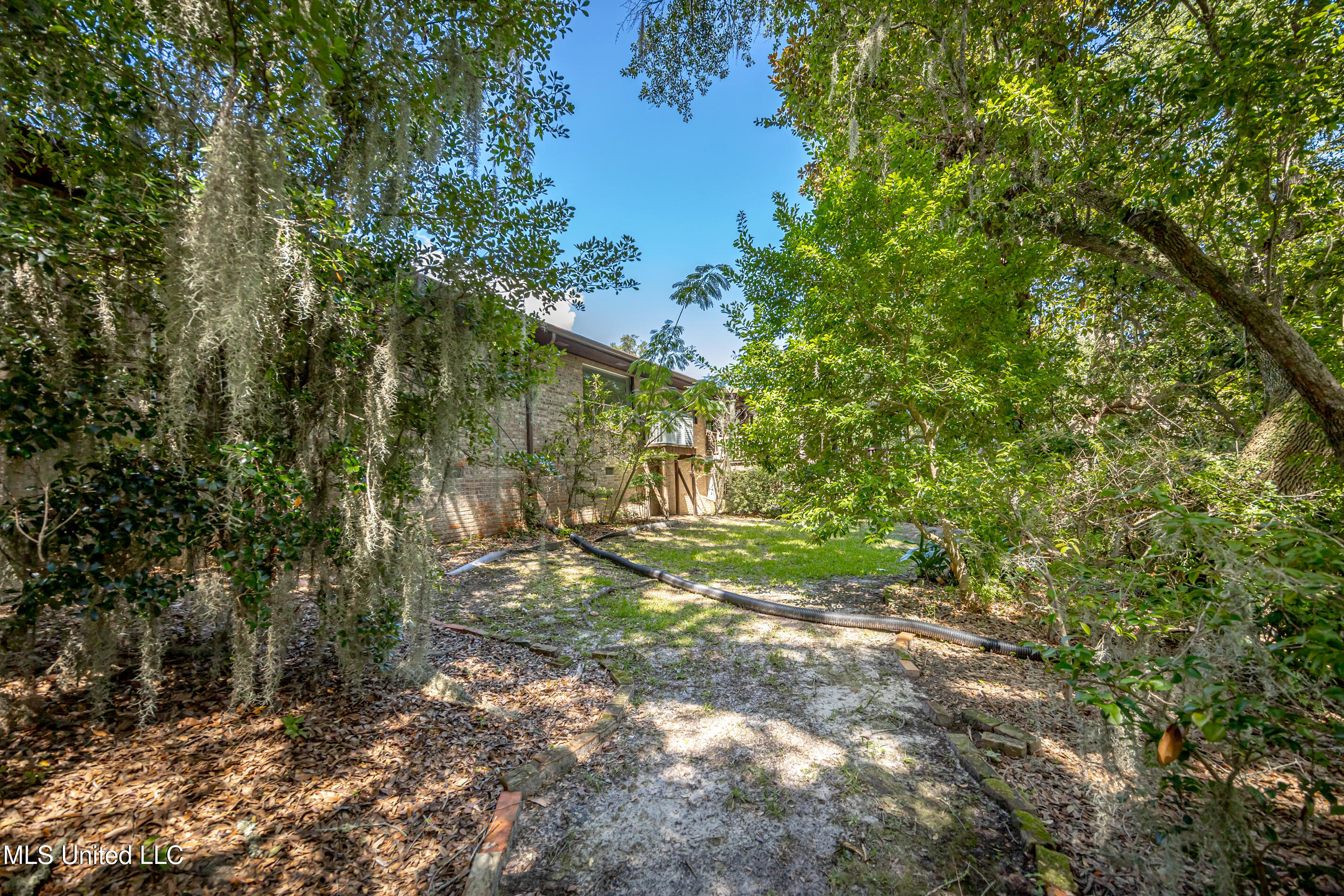 416 Jackson Avenue Property Photo 85