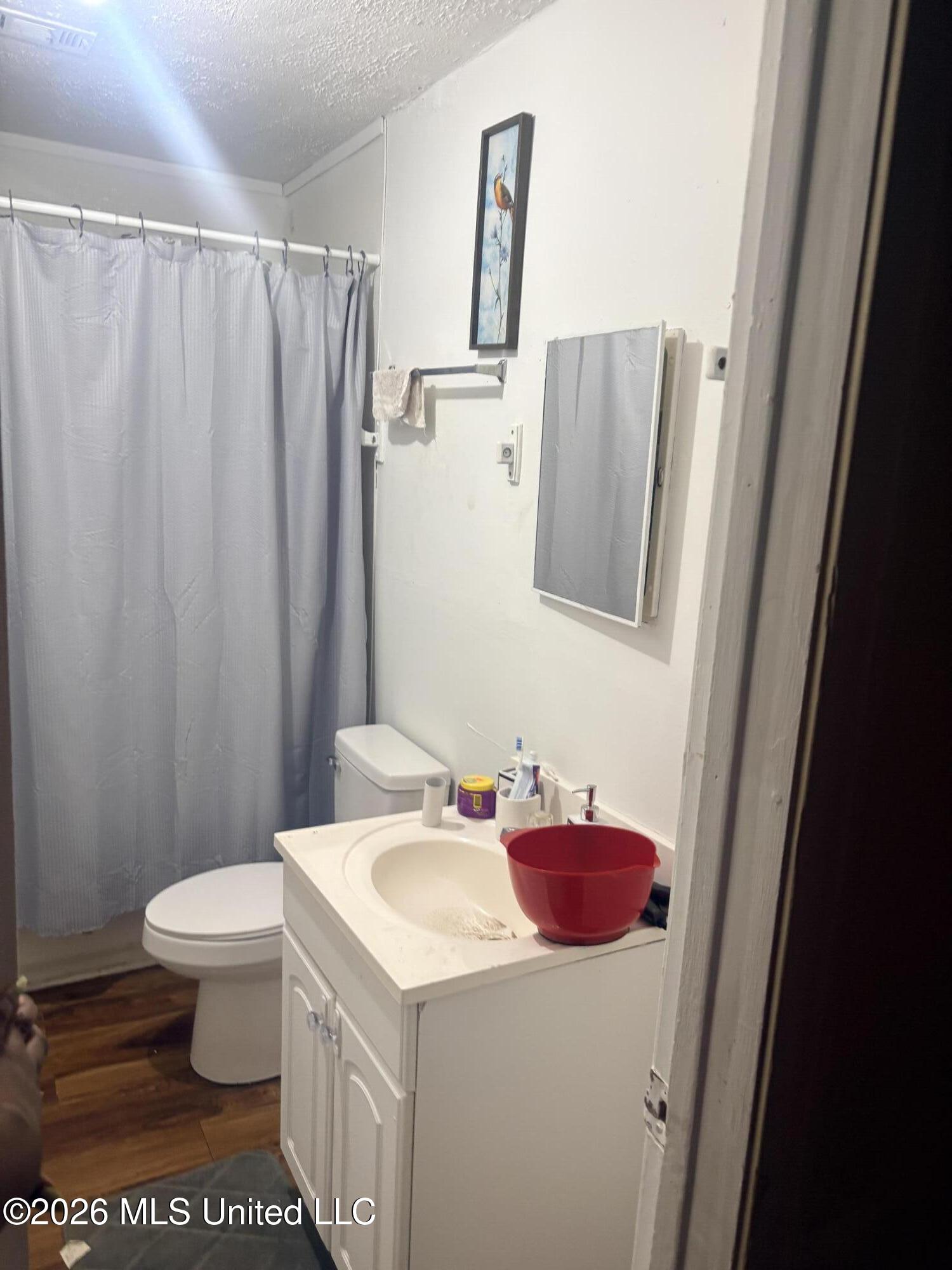2006 E Paden Street Property Photo 6