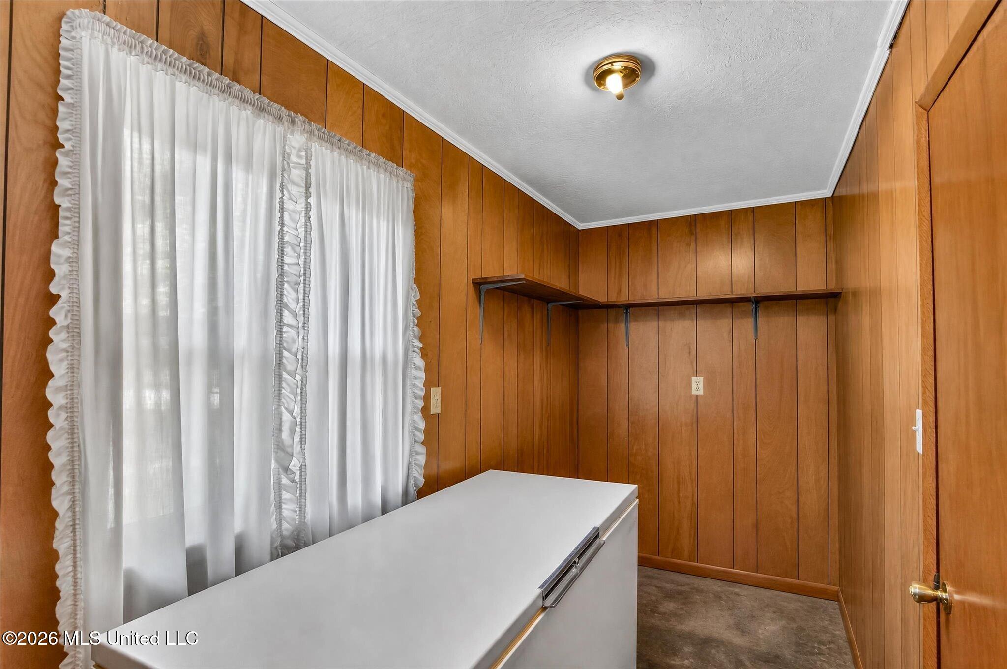 109 Lincoln Avenue Property Photo 32