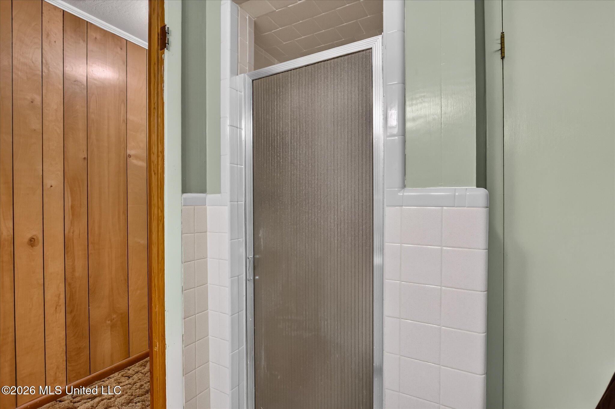 109 Lincoln Avenue Property Photo 40