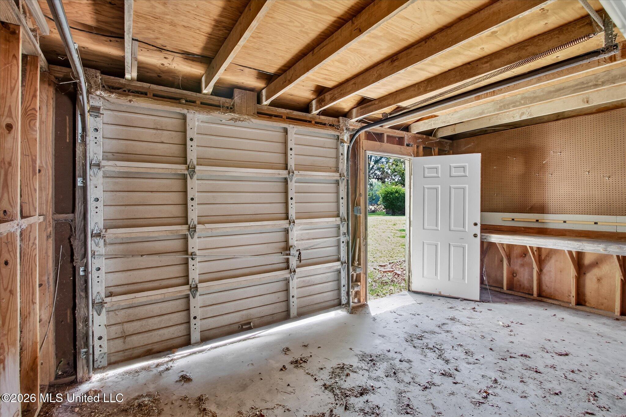 109 Lincoln Avenue Property Photo 60