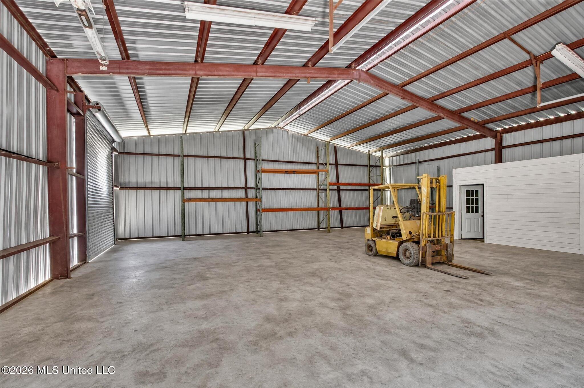109 Lincoln Avenue Property Photo 71