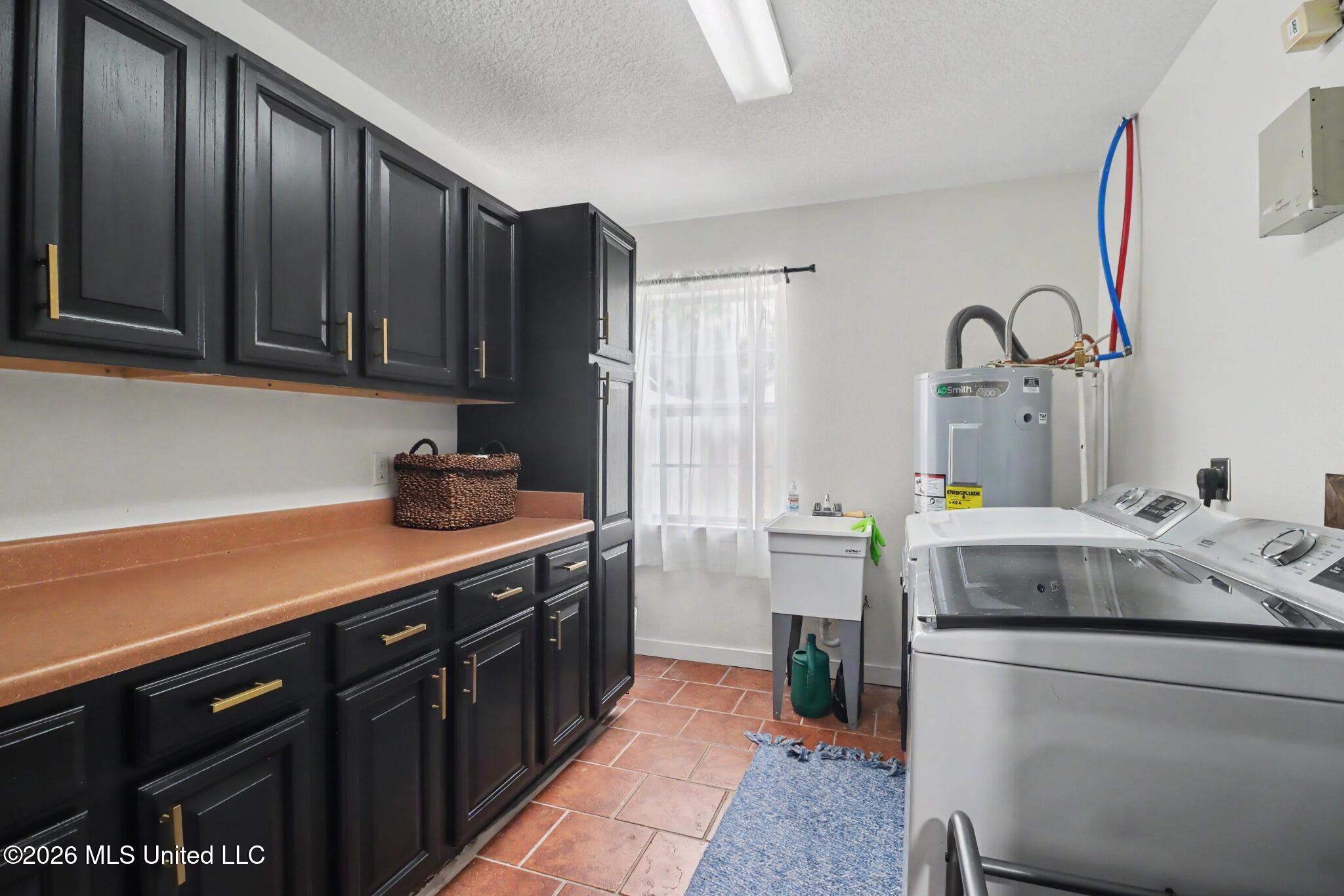 451 Cove Drive Property Photo 40