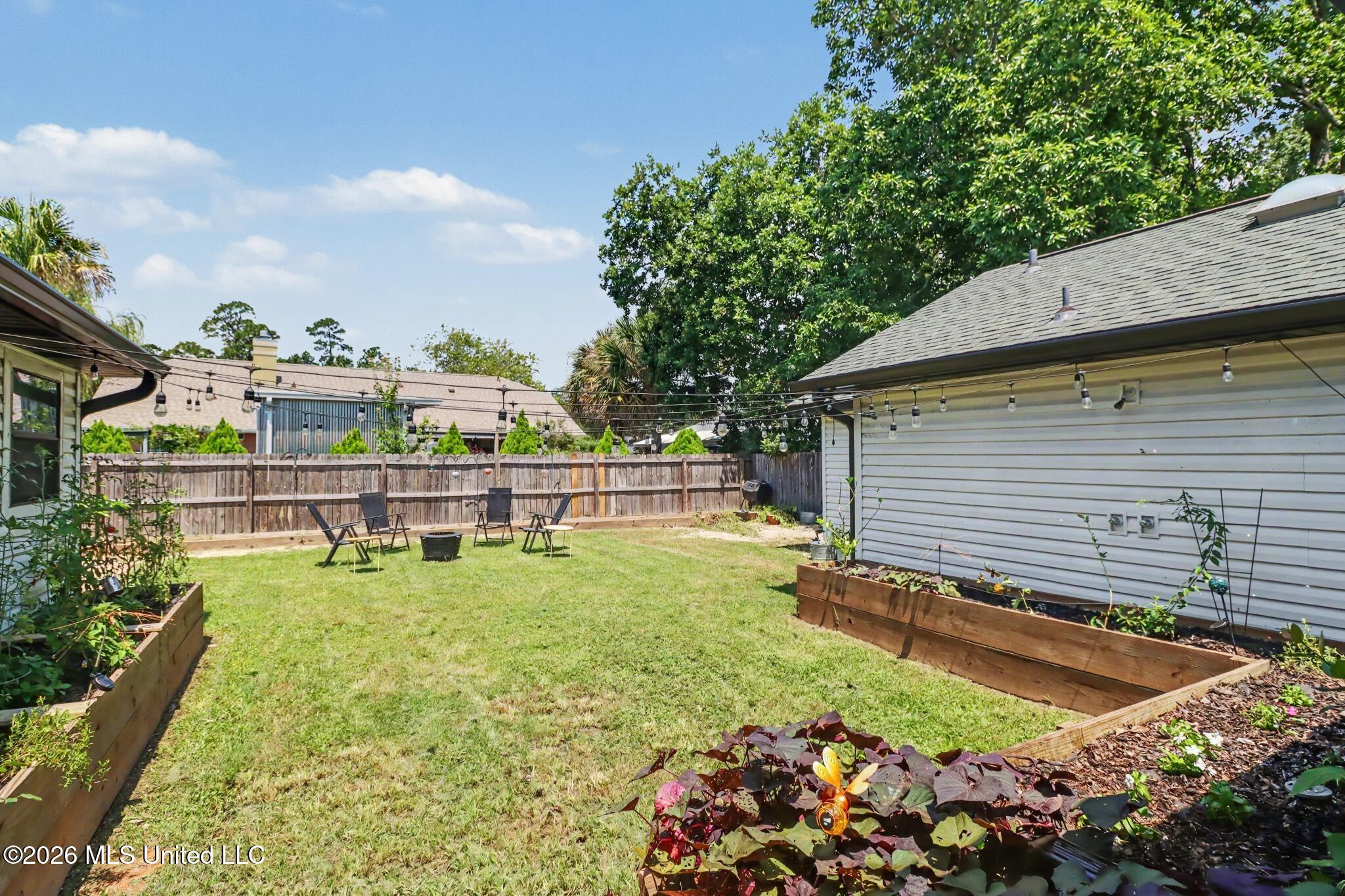 451 Cove Drive Property Photo 42