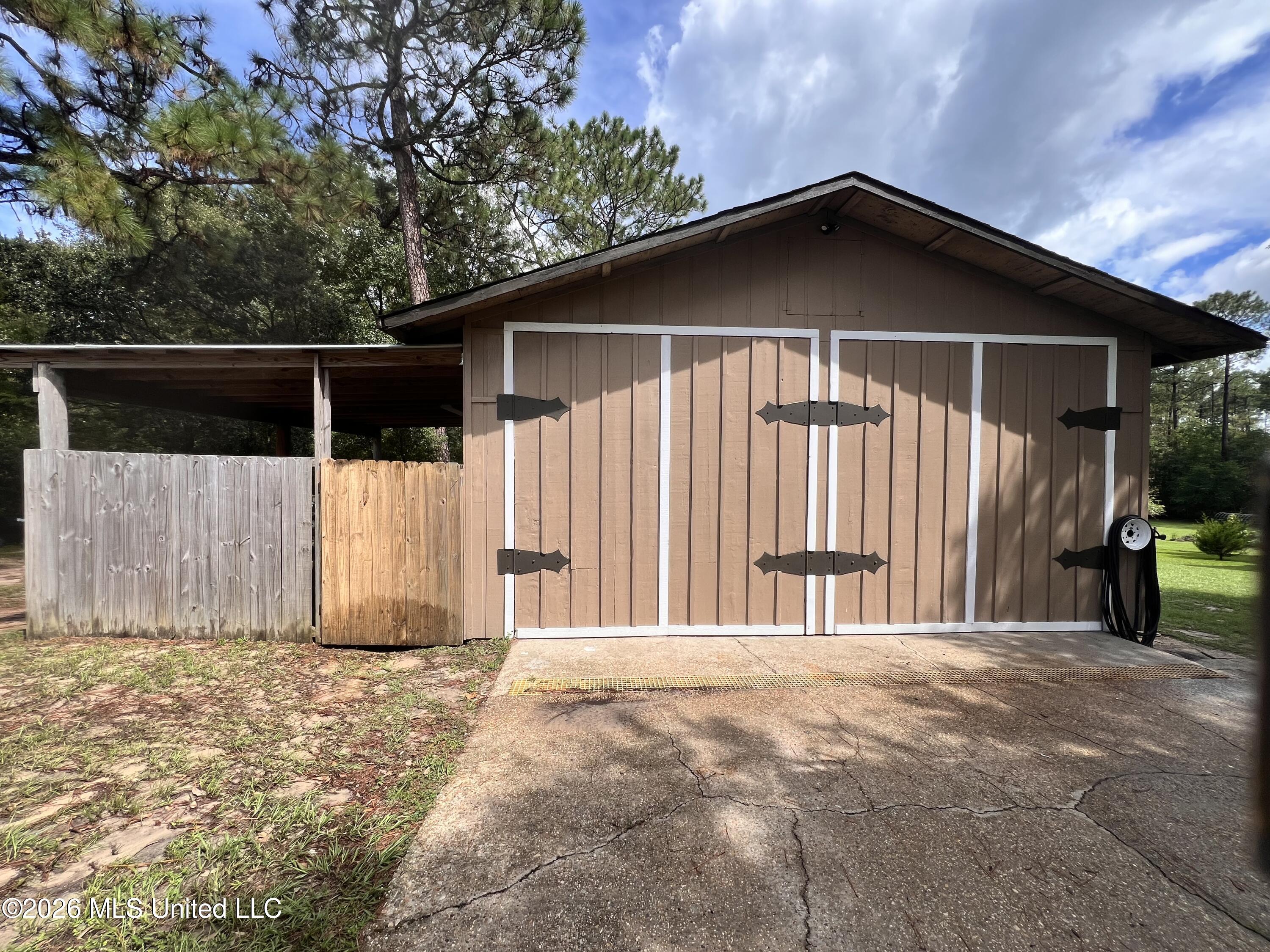13450 E Schanbacher Road Property Photo 60