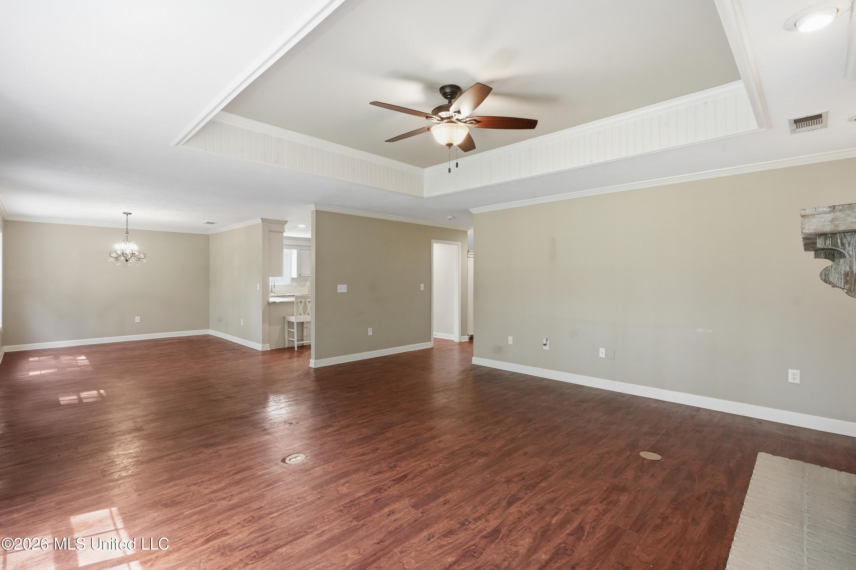 443 Bradford Drive Property Photo 19