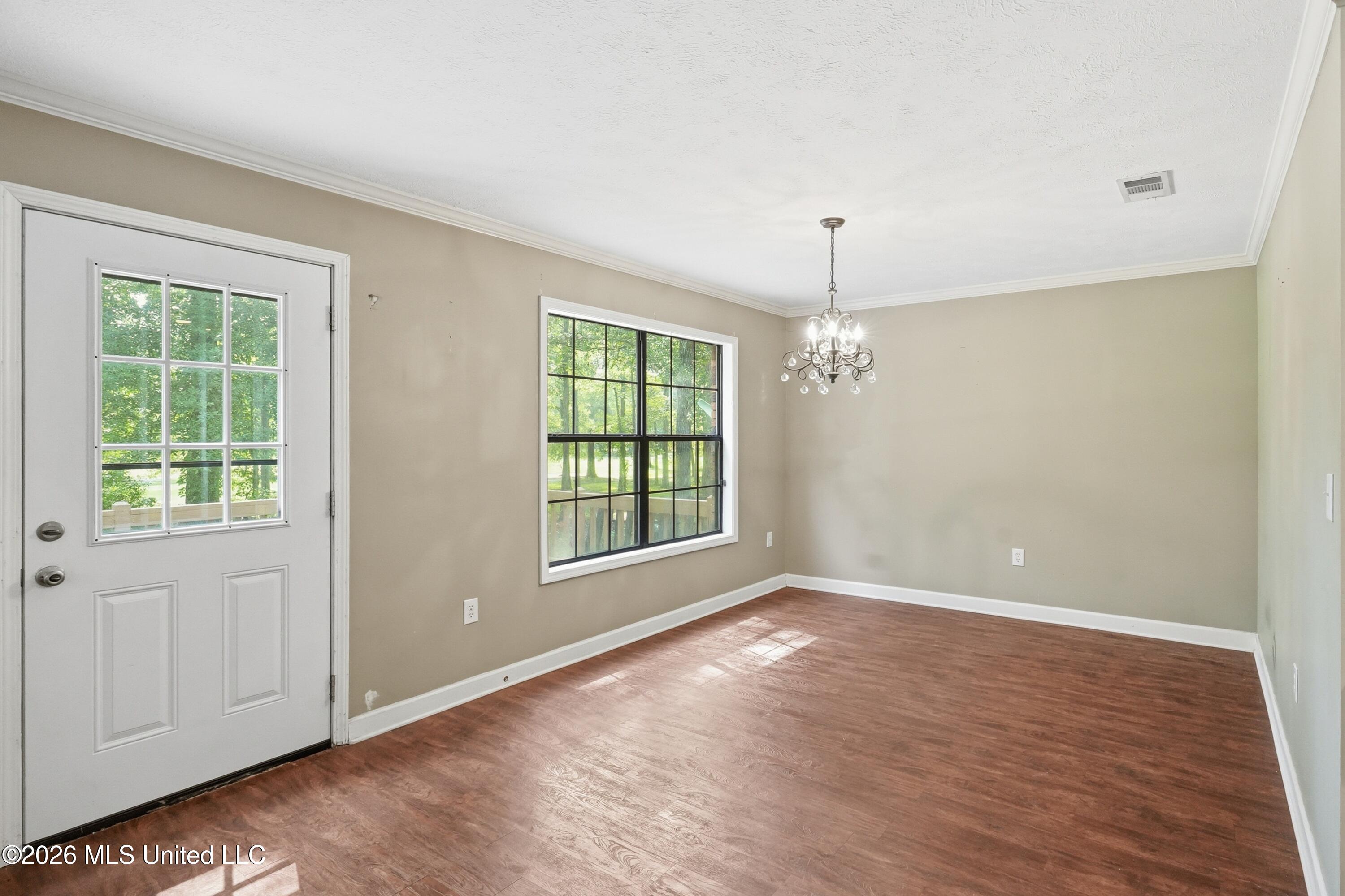 443 Bradford Drive Property Photo 21