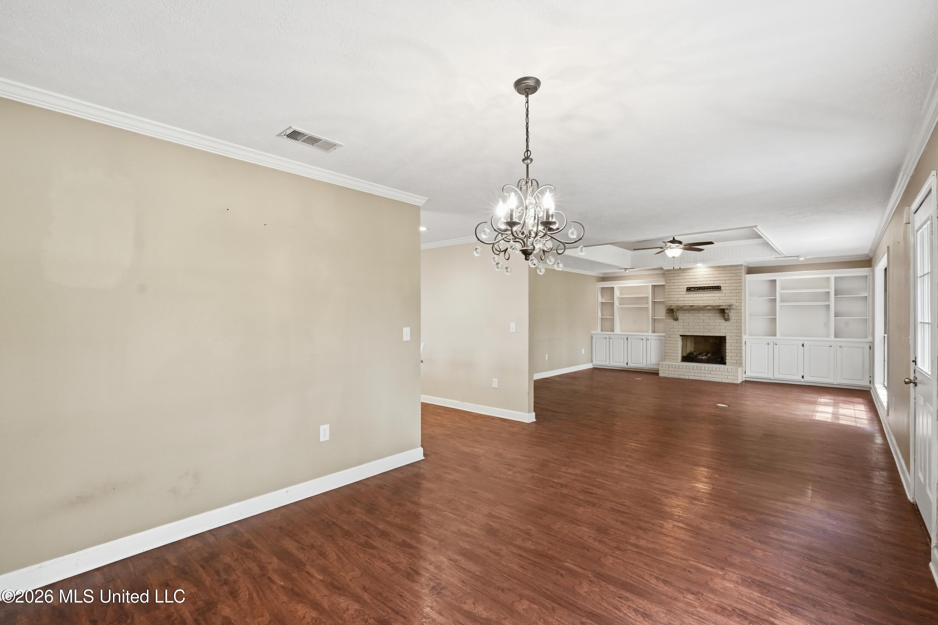 443 Bradford Drive Property Photo 24