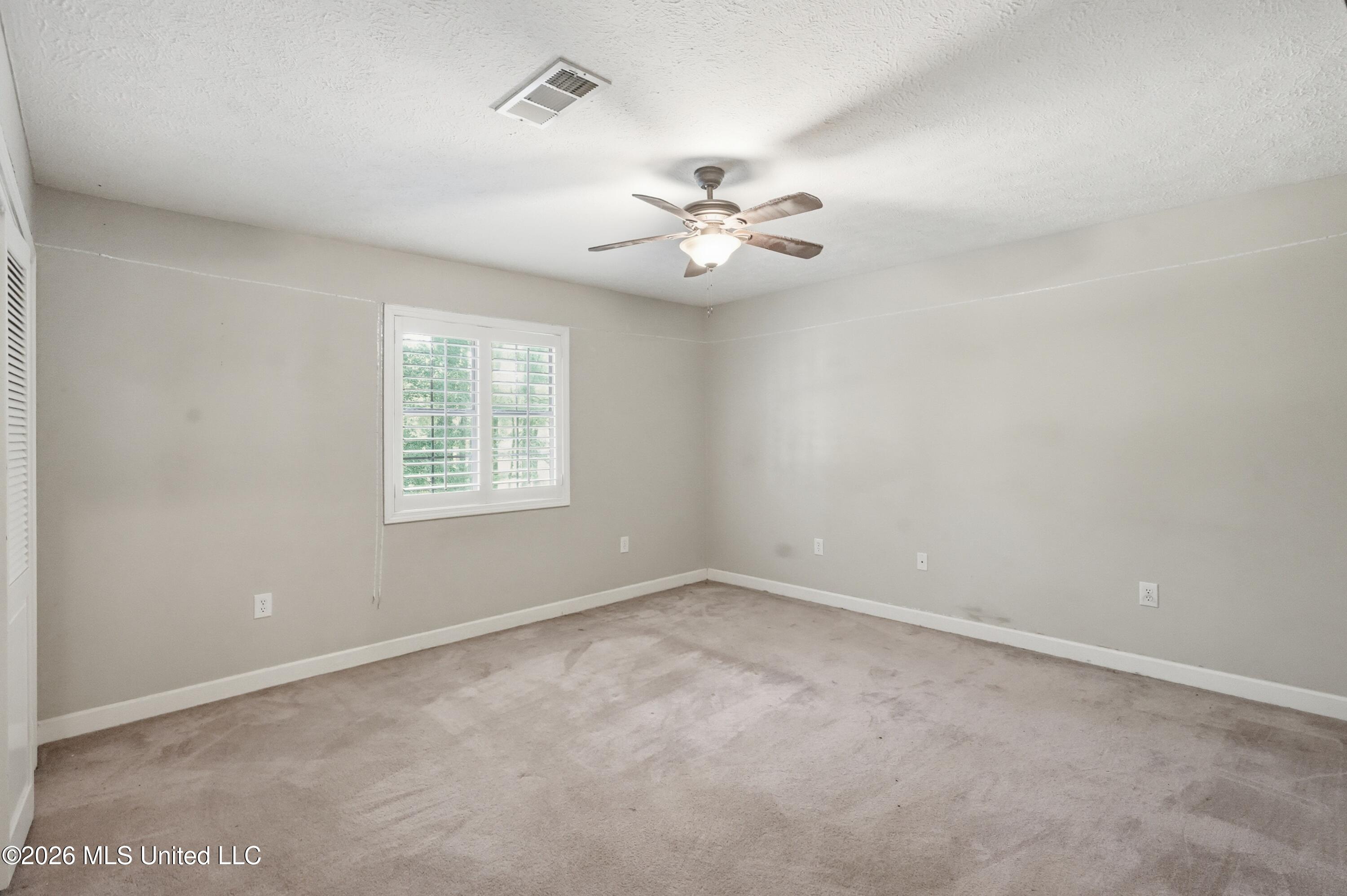 443 Bradford Drive Property Photo 34