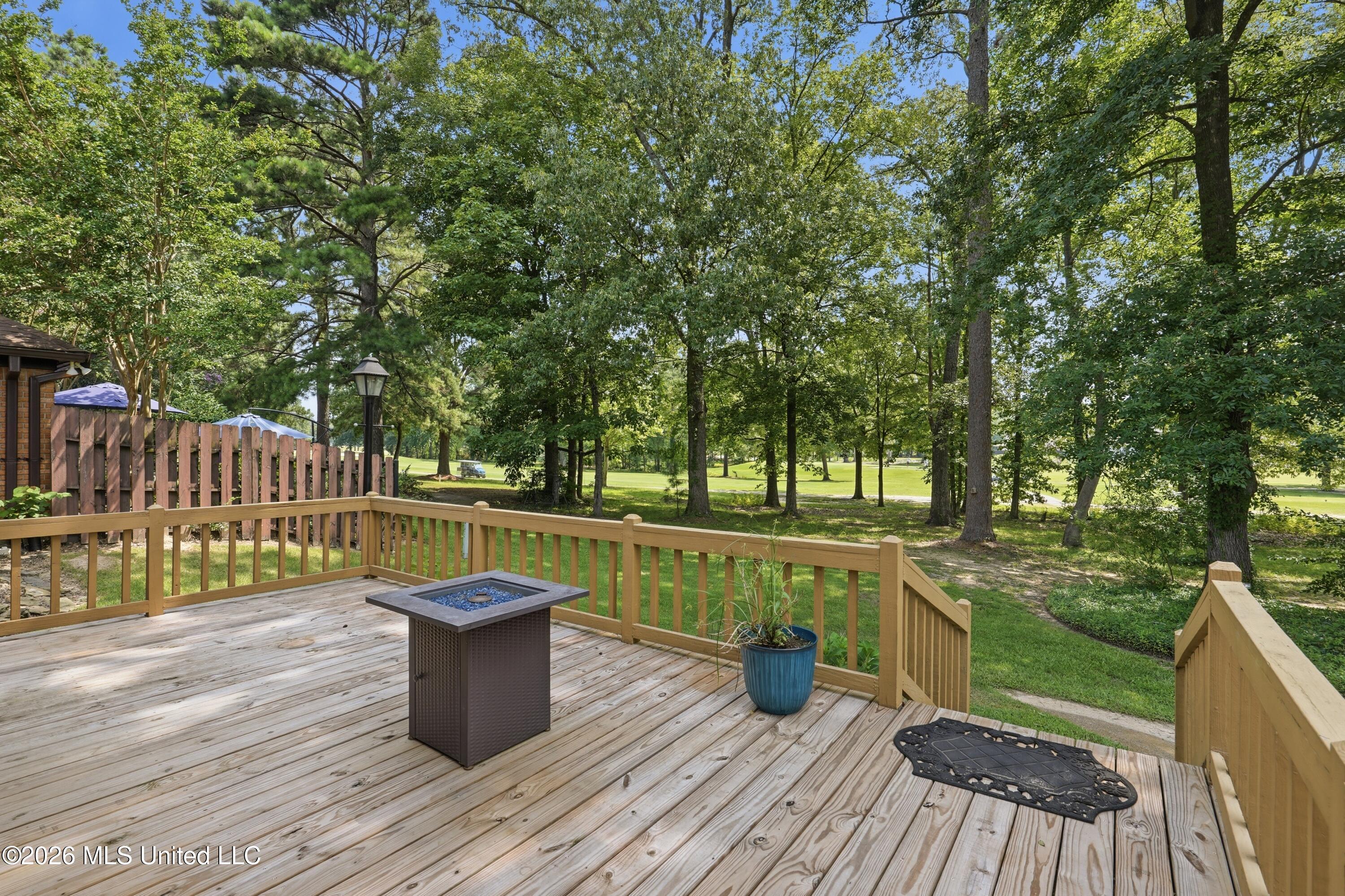 443 Bradford Drive Property Photo 37
