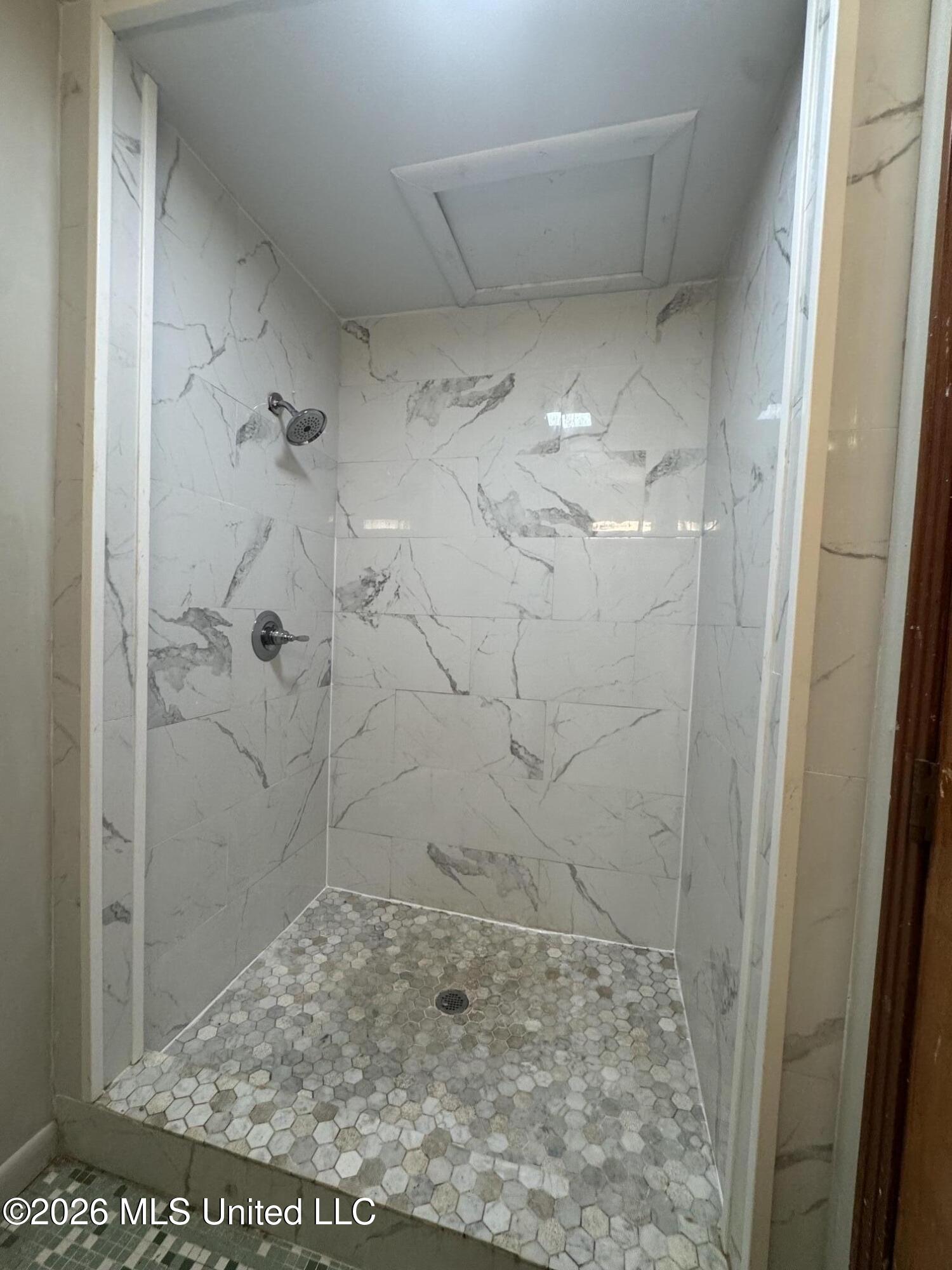 3139 Charleston Drive Property Photo 11